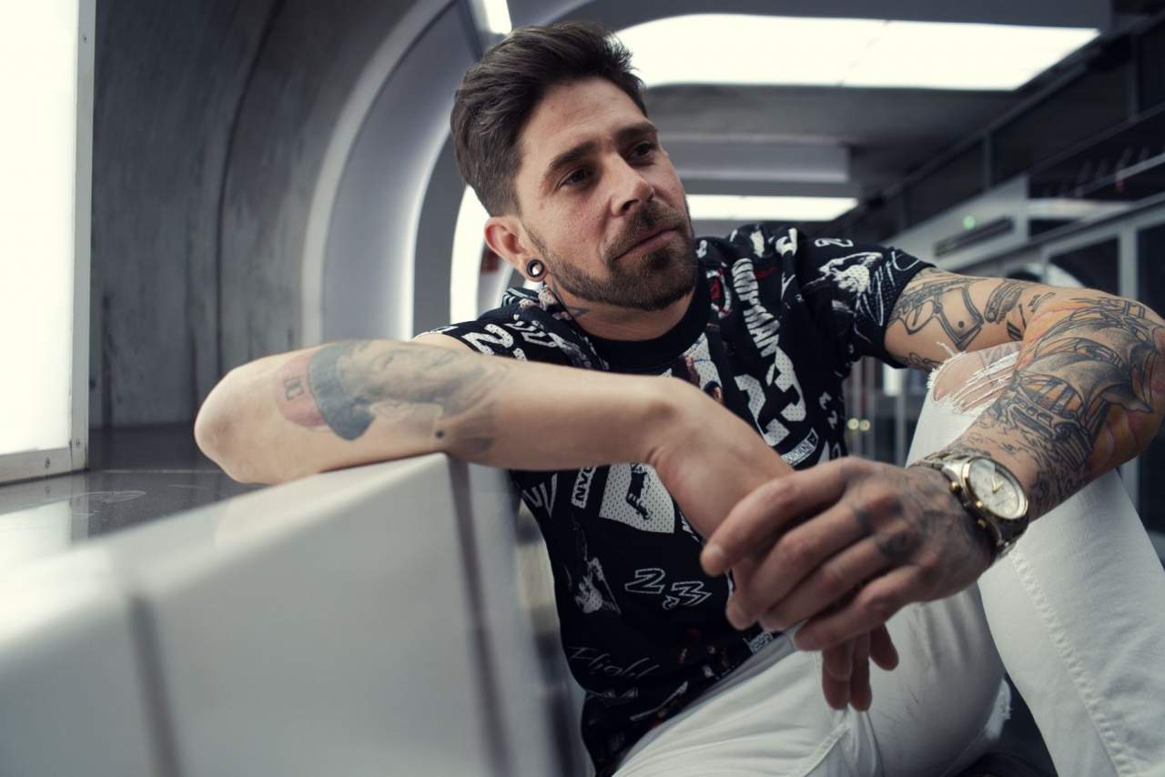 ¿Por qué es tendencia la música de El Masón?