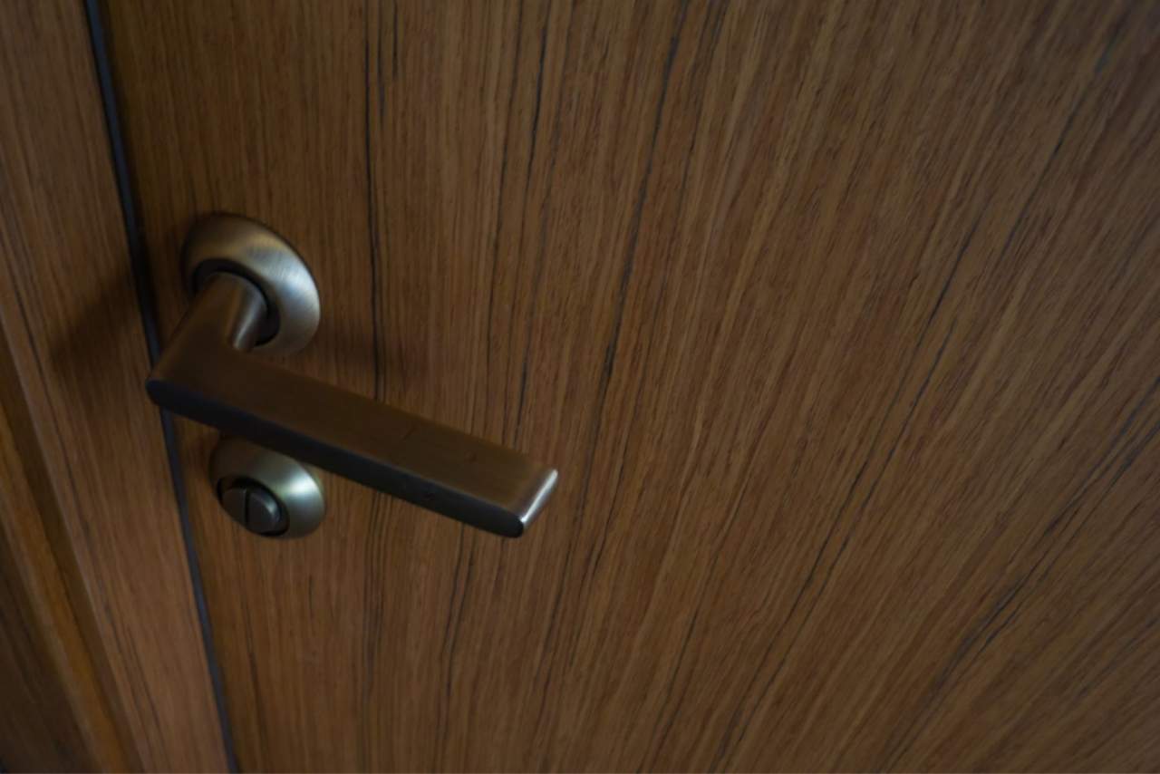 La Puerta acorazada Kiuso Granada de Multiservicios Dorcas