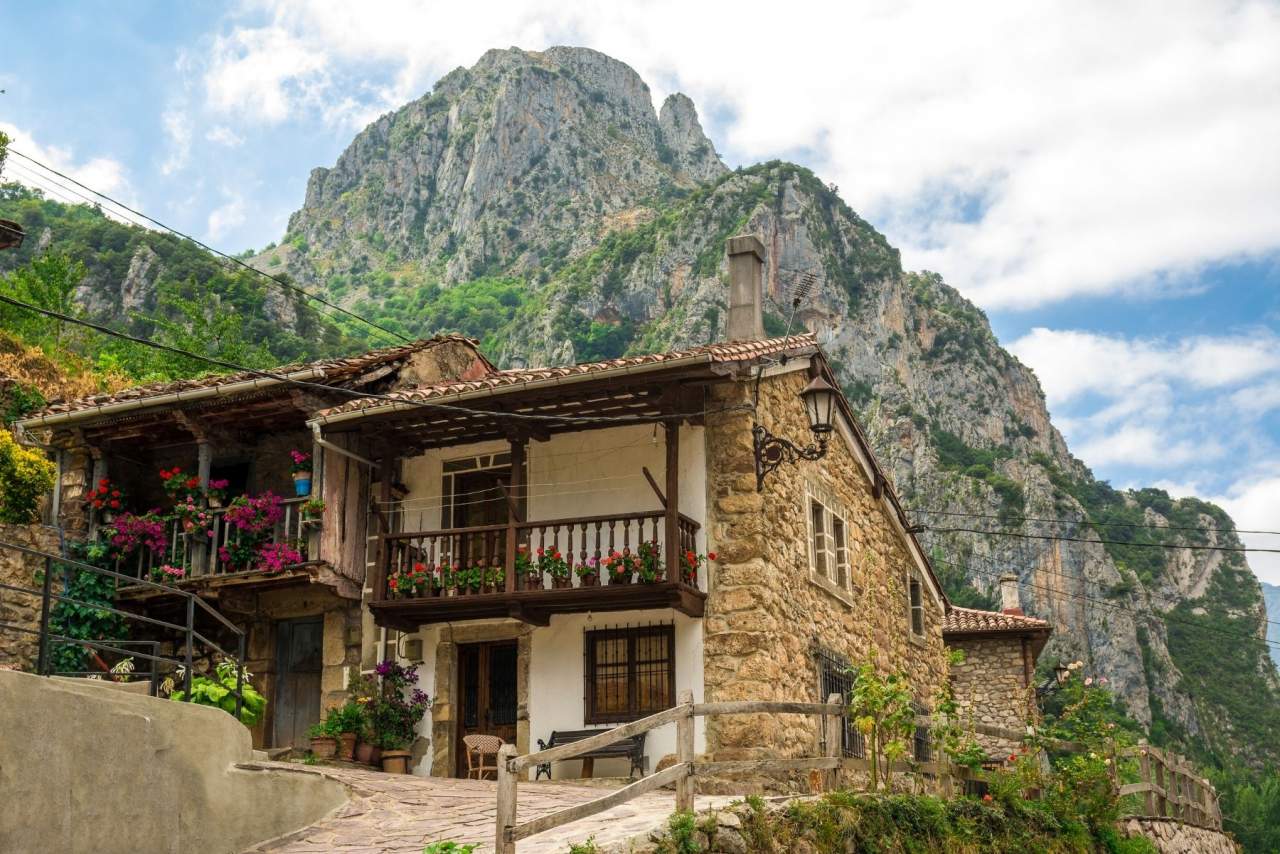 Asturias Activa: Los apartamentos rurales en mirador Picos de Europa están de moda esta primavera
