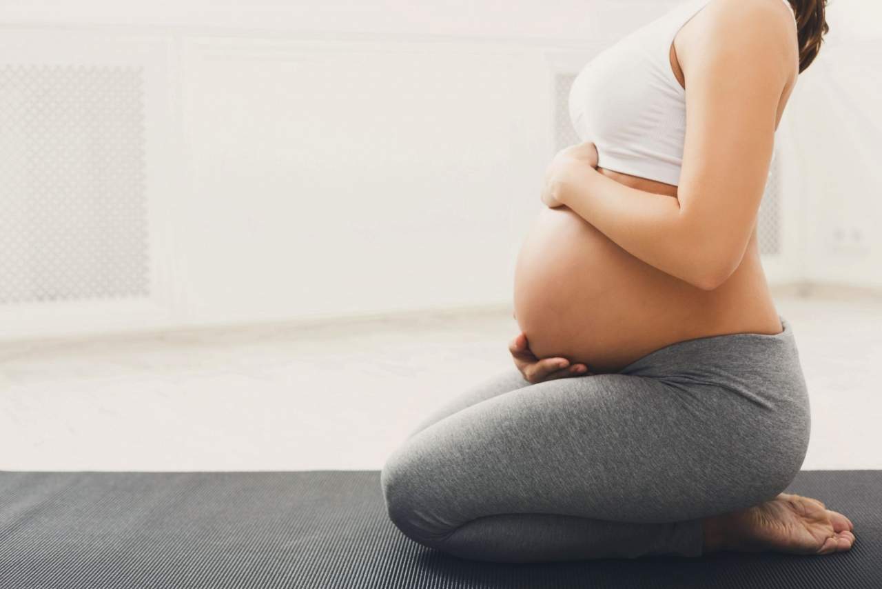 El yoga para embarazadas Valencia que ofrece Gobinde Yoga Alboraya