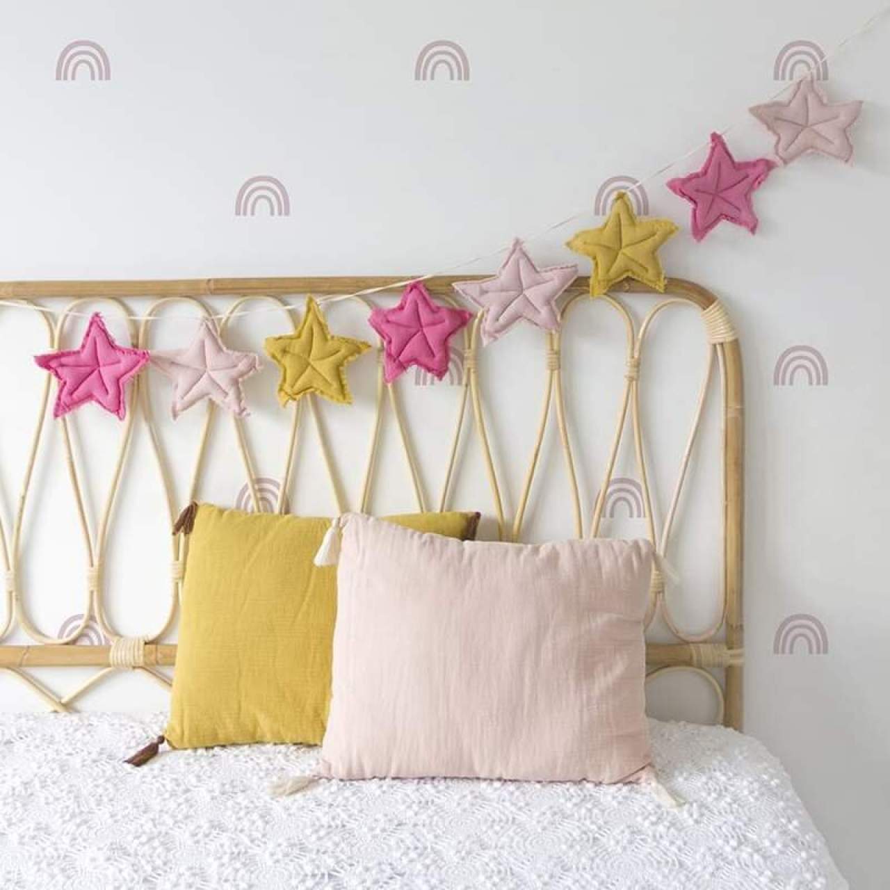 La tienda Nicolasito enmarca los sueños de los más pequeños con hermosos cabeceros infantiles de caña de bambú y mimbre