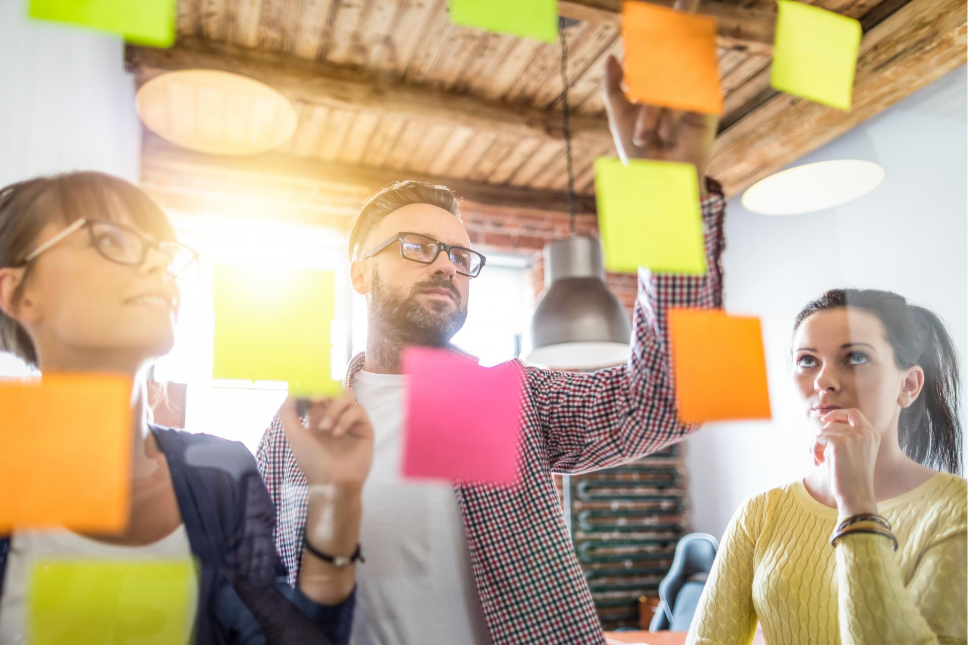 ¿Cómo conseguir motivación de equipos en un momento clave para las empresas? WIT Trainers lo explica