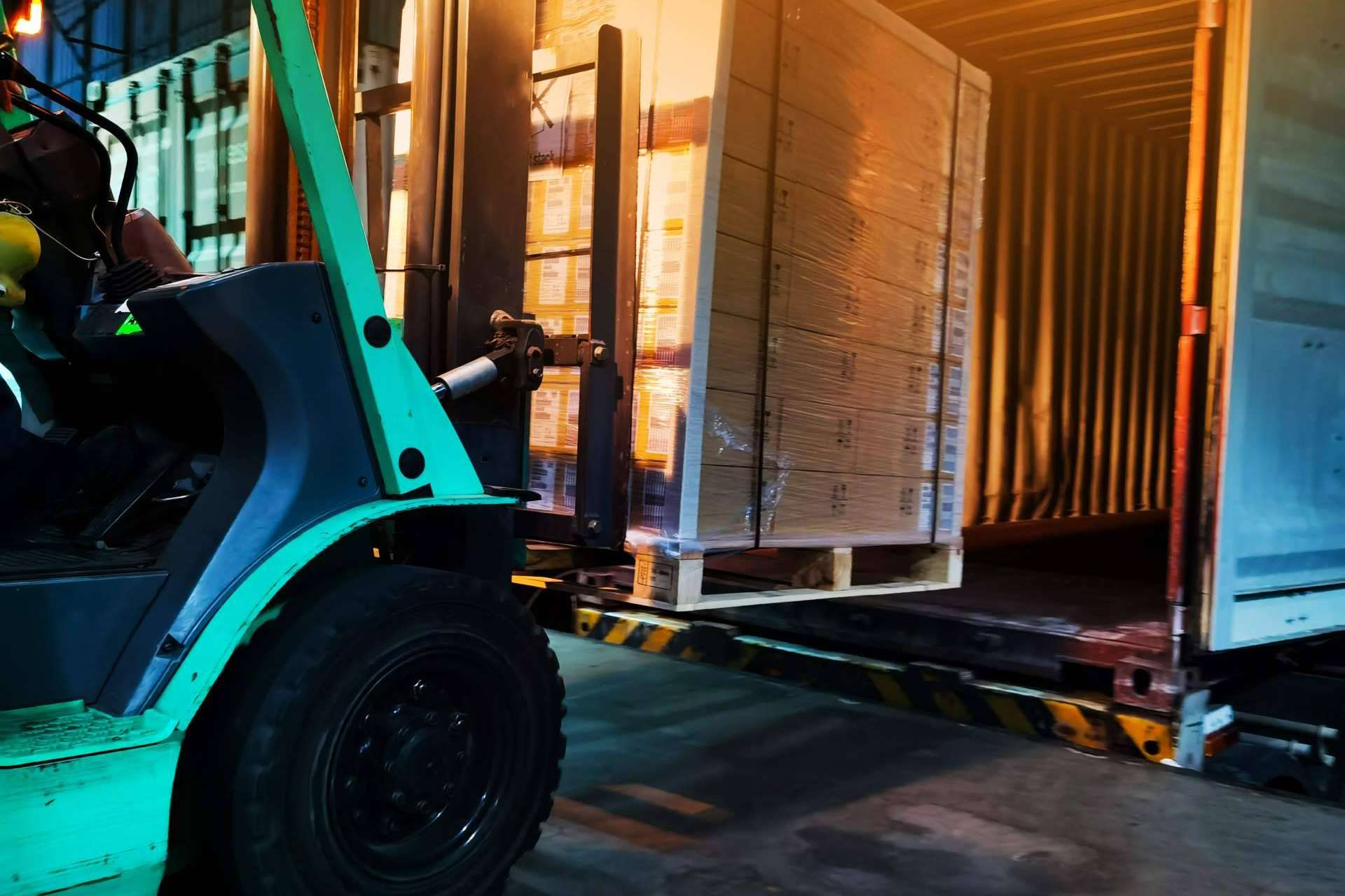 Gran variedad de repuestos de carretillas elevadoras en la empresa Recambios de Carretillas RRP