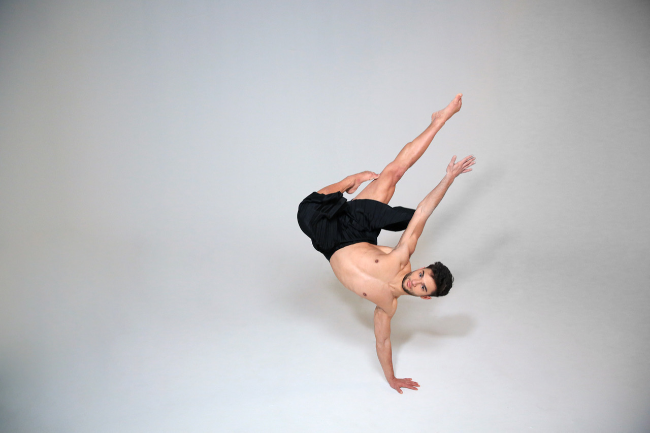 Los mejores profesionales para aprender danza se encuentran en The Place Dance Studio Madrid