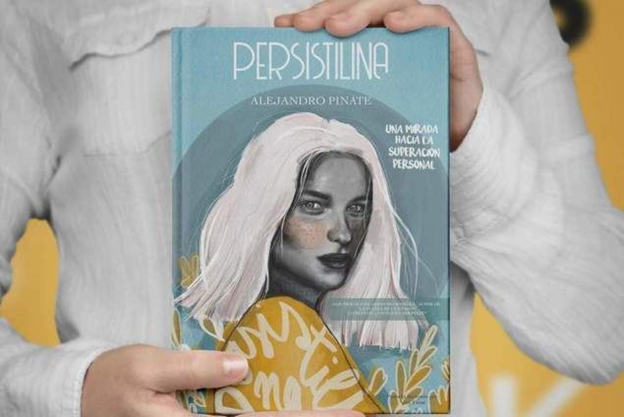 El libro Persistilina de Andrés Alejandro Pinate, uno de los más recomendados en lo que va de año