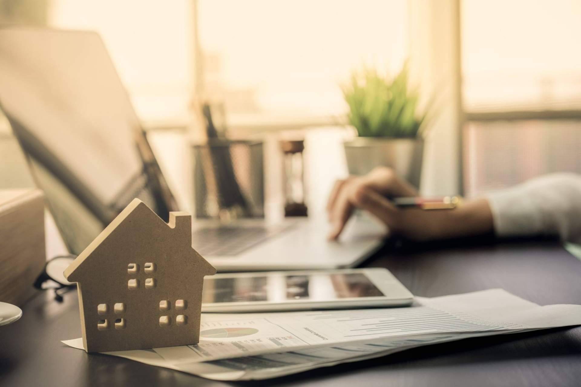 Las gestiones inmobiliarias son más sencillas a través del método Houslitas