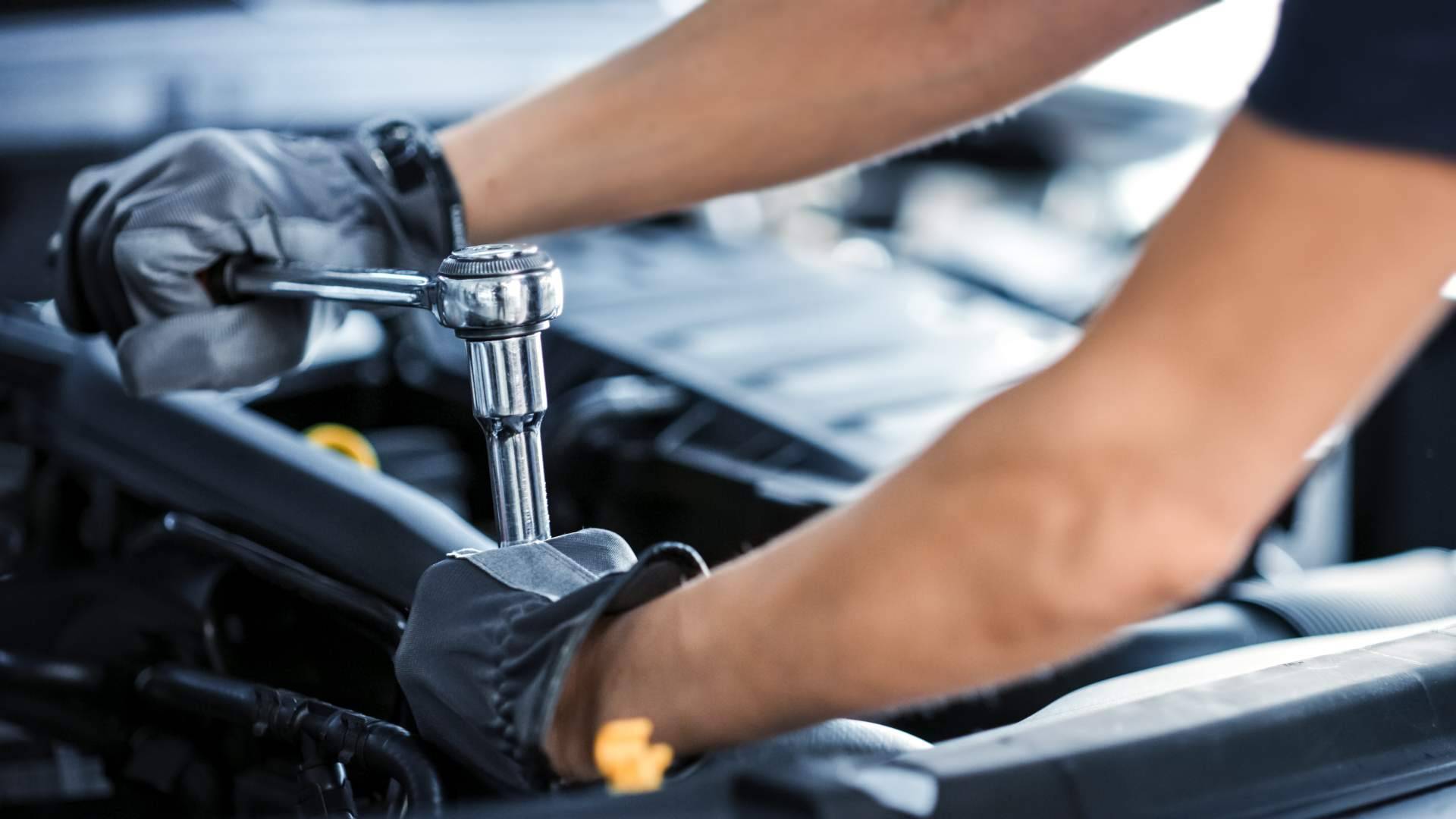 ¿Qué ofrece el Curso de Mecánica y Electricidad del Automóvil impartido por el Instituto Técnico de Automoción?