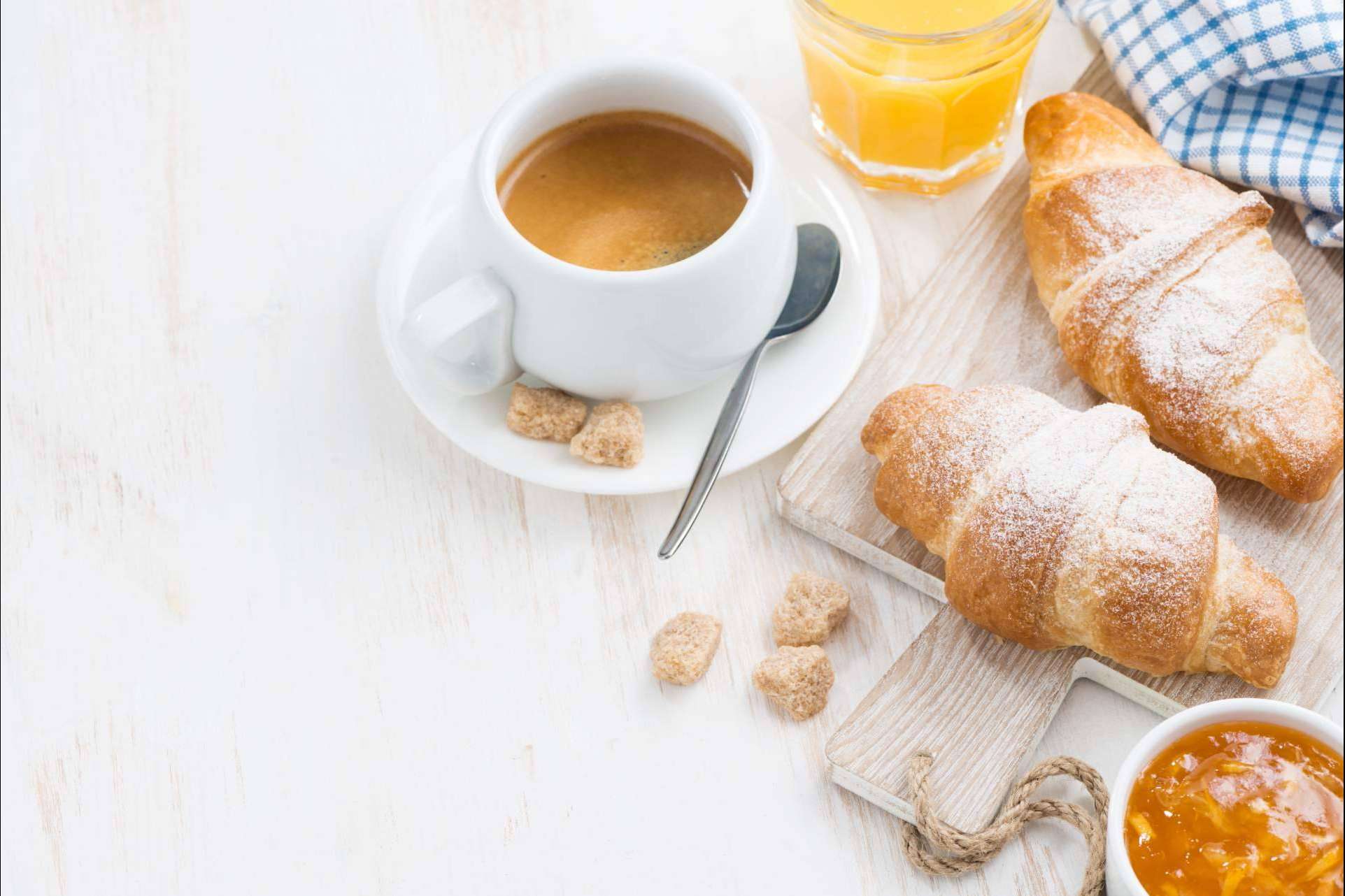 Estilo de vida saludable con los desayunos y raciones de Cafetería Las Palmeras