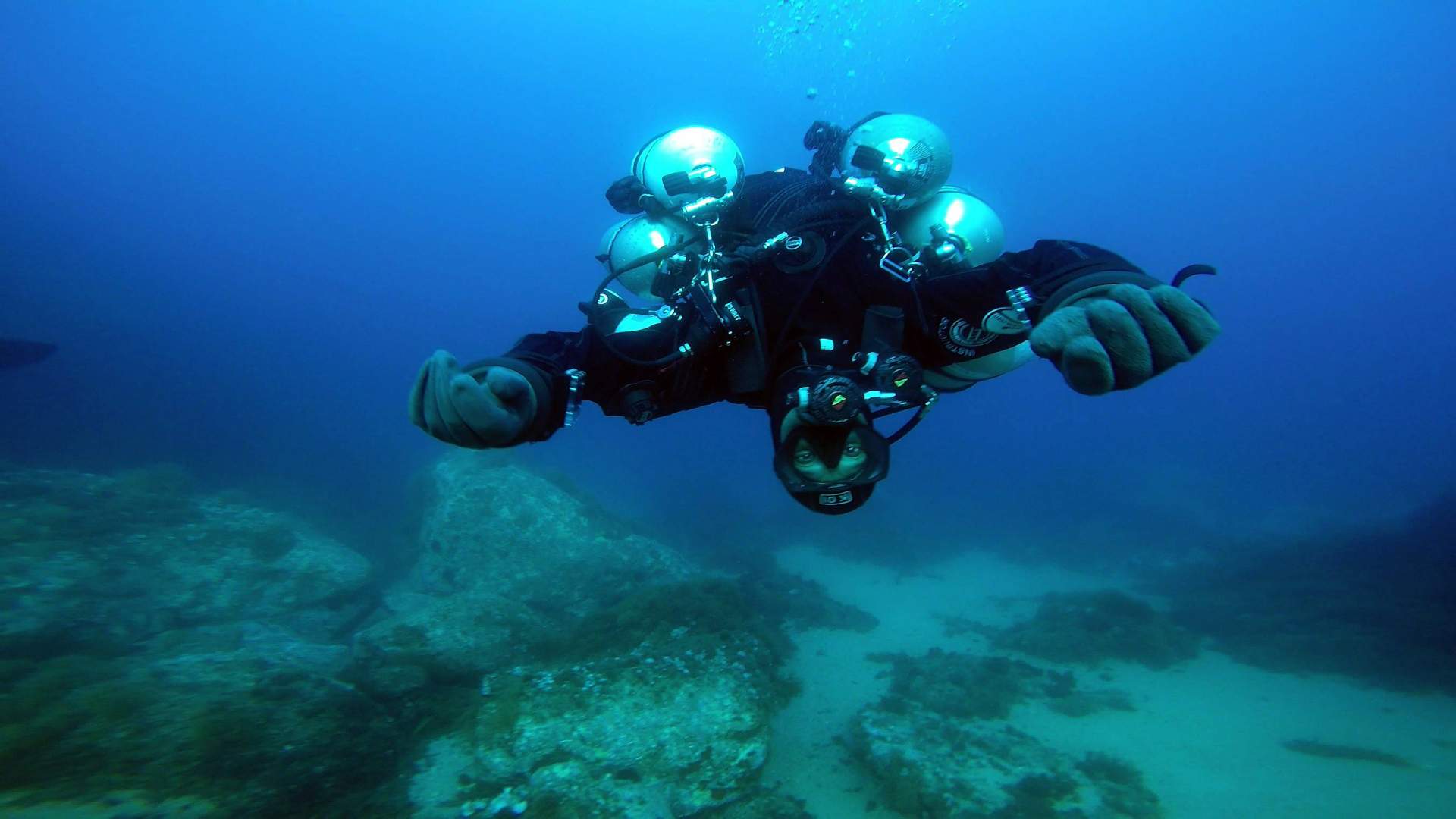 Buceo en cuevas de la mano de la academia Dark Sidemount