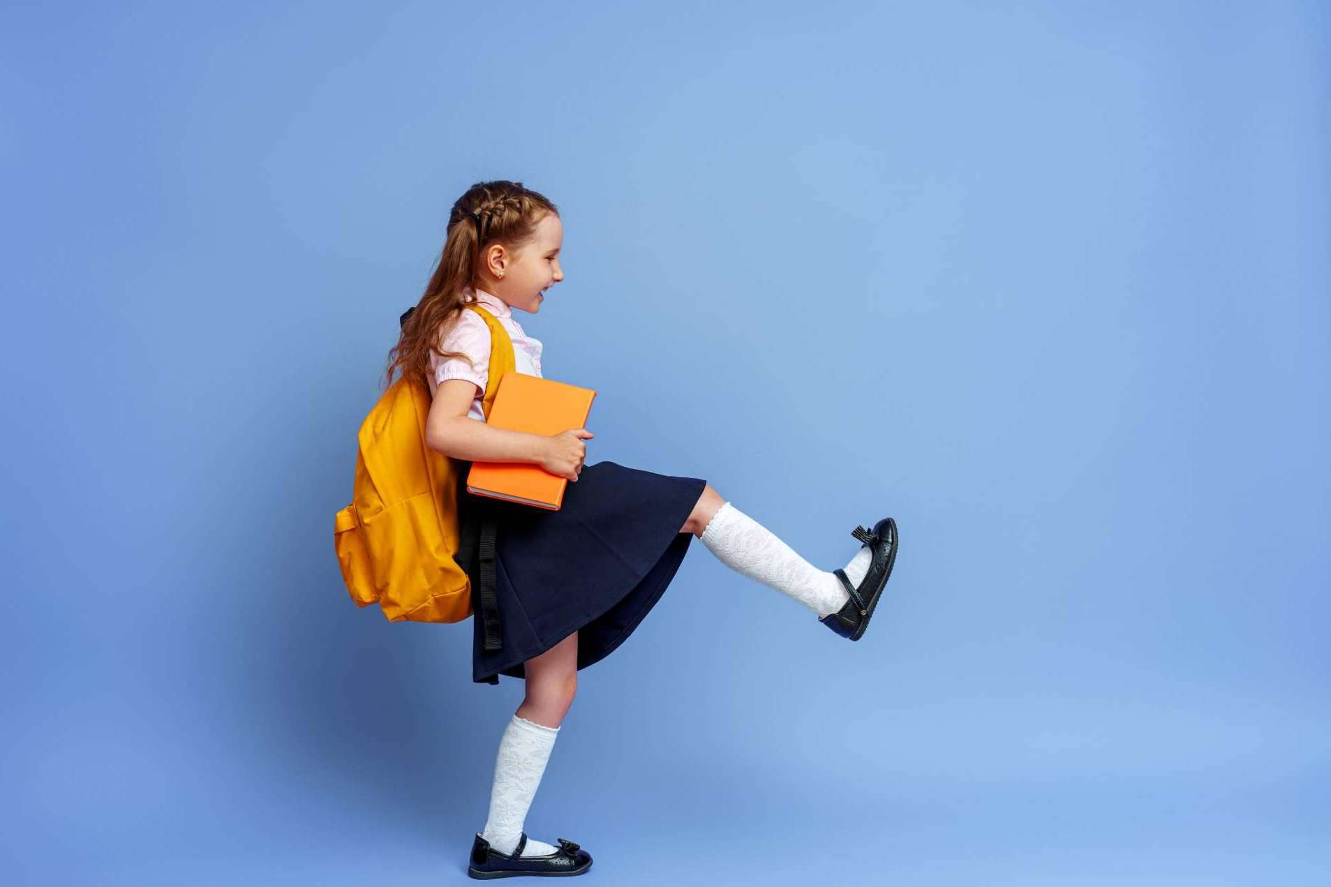 Kaixer ofrece uniformes escolares al por mayor para colegios privados y concertados