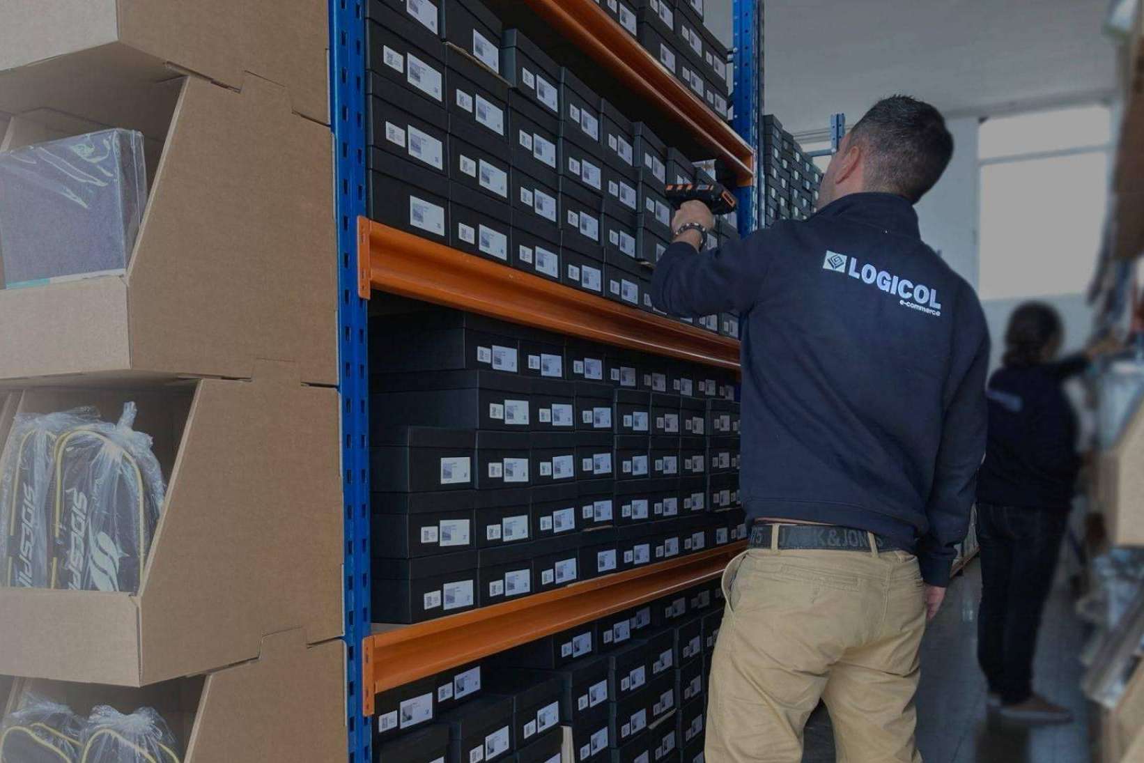Logicol: ¿Cuál es el coste de contratar un operador logístico?