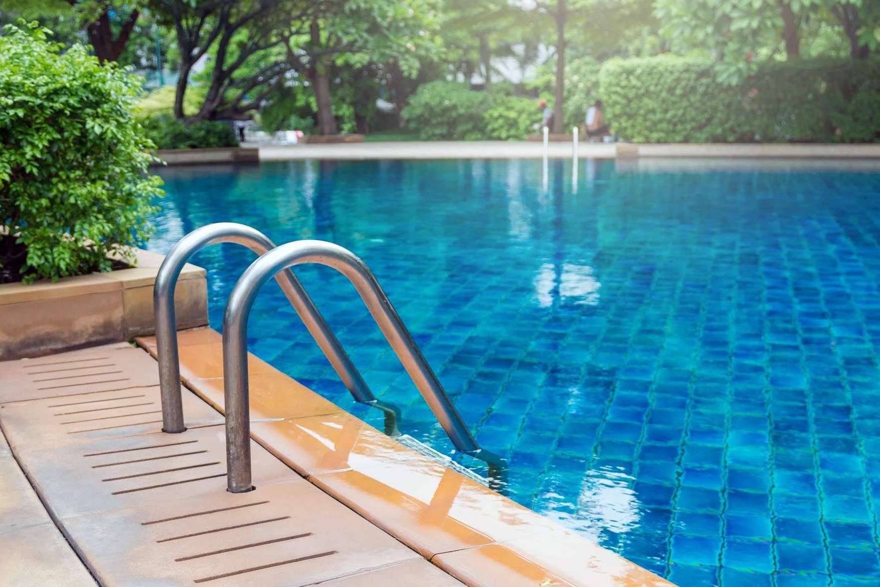 Glovasol permite alargar la temporada de baño con sus bombas de calor para piscina