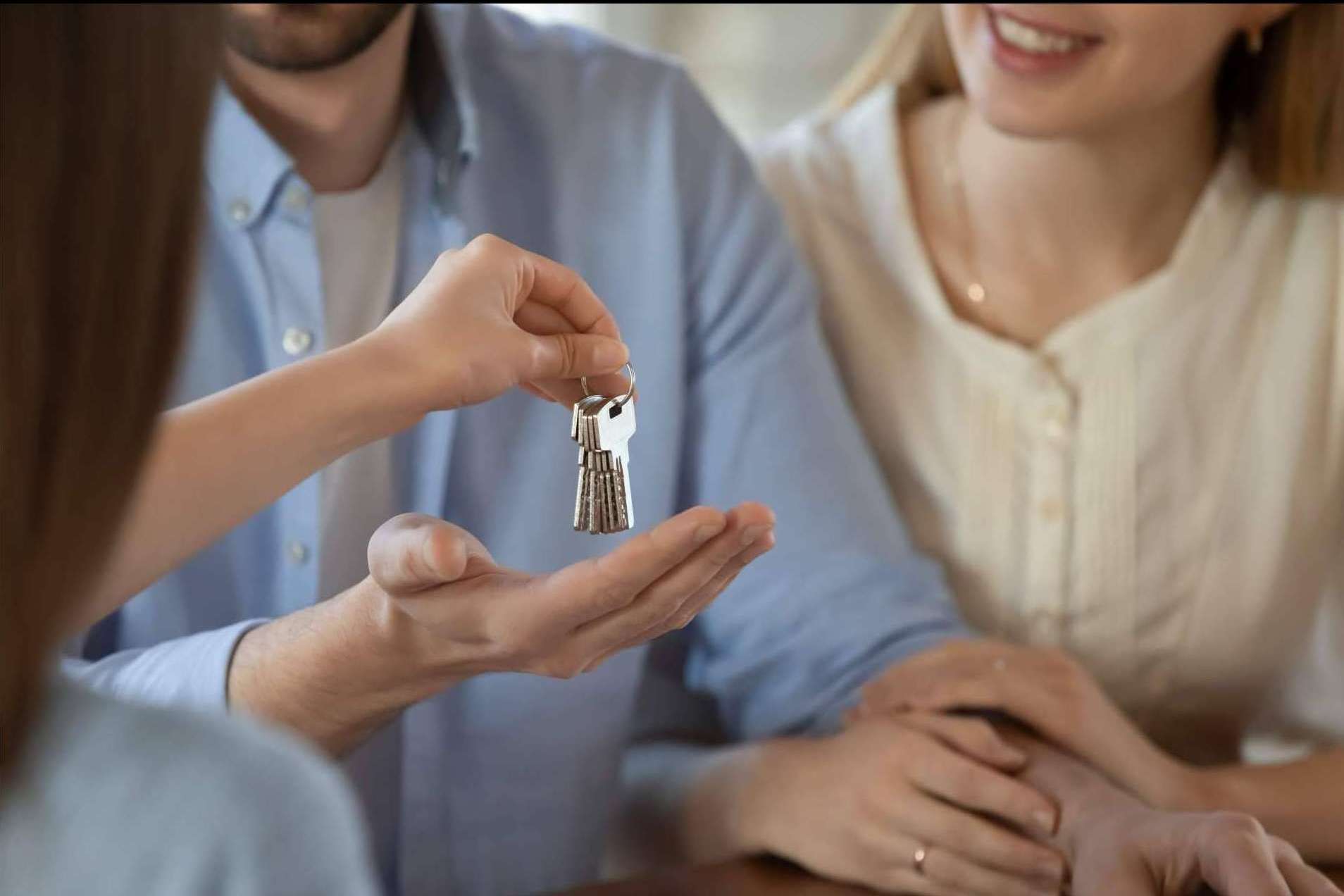 Garantía de alquiler con Rentech: el mejor aliado de agentes inmobiliarios
