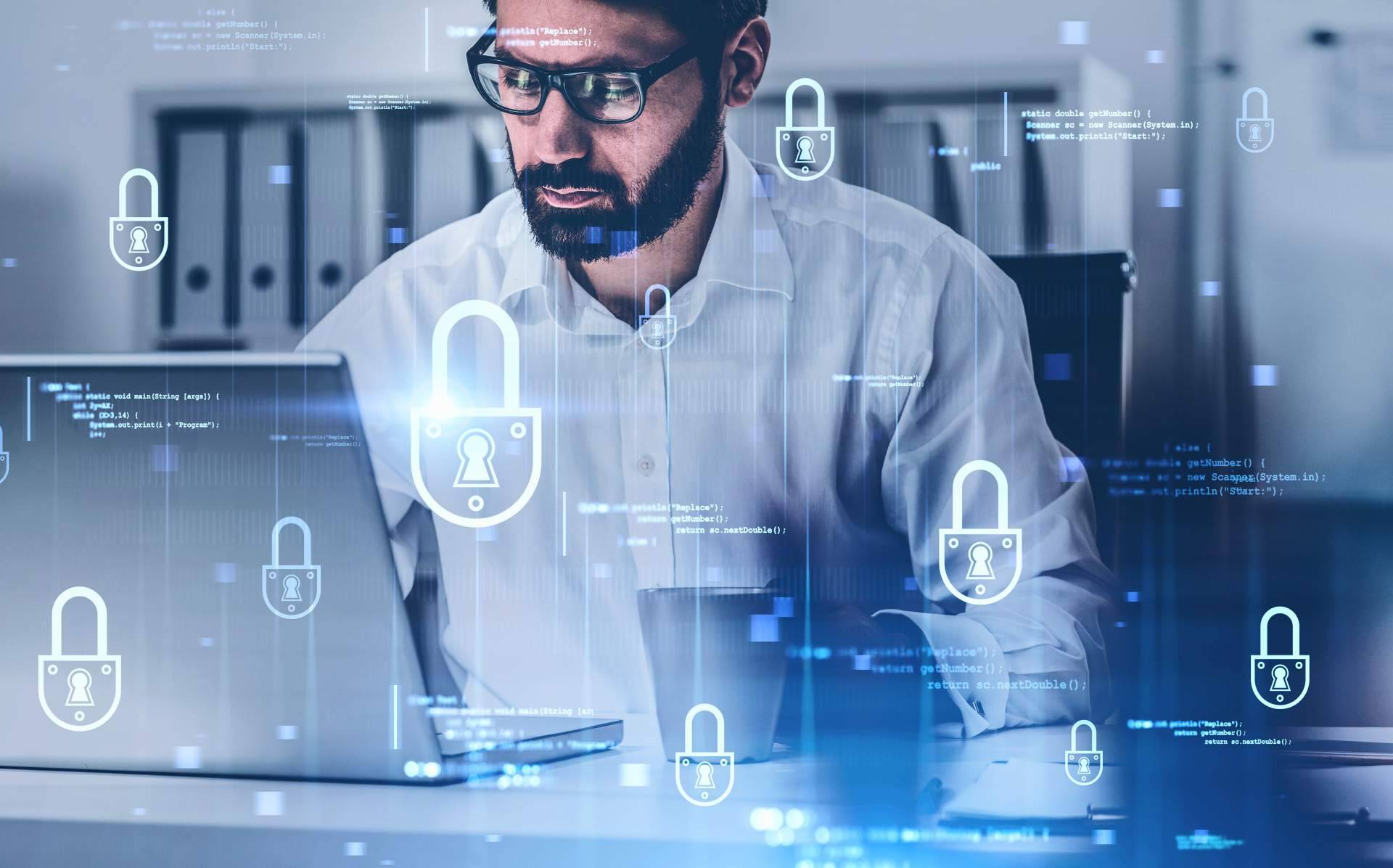 Formación en ciberseguridad online con hackrocks