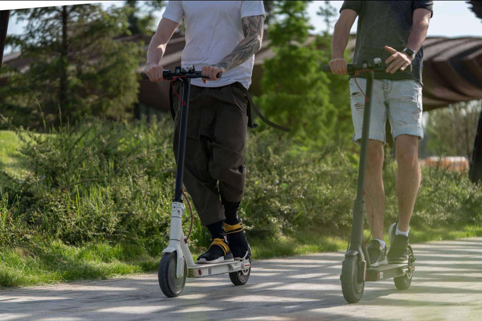 LYNX: pasear con patinetes eléctricos en verano por Barcelona