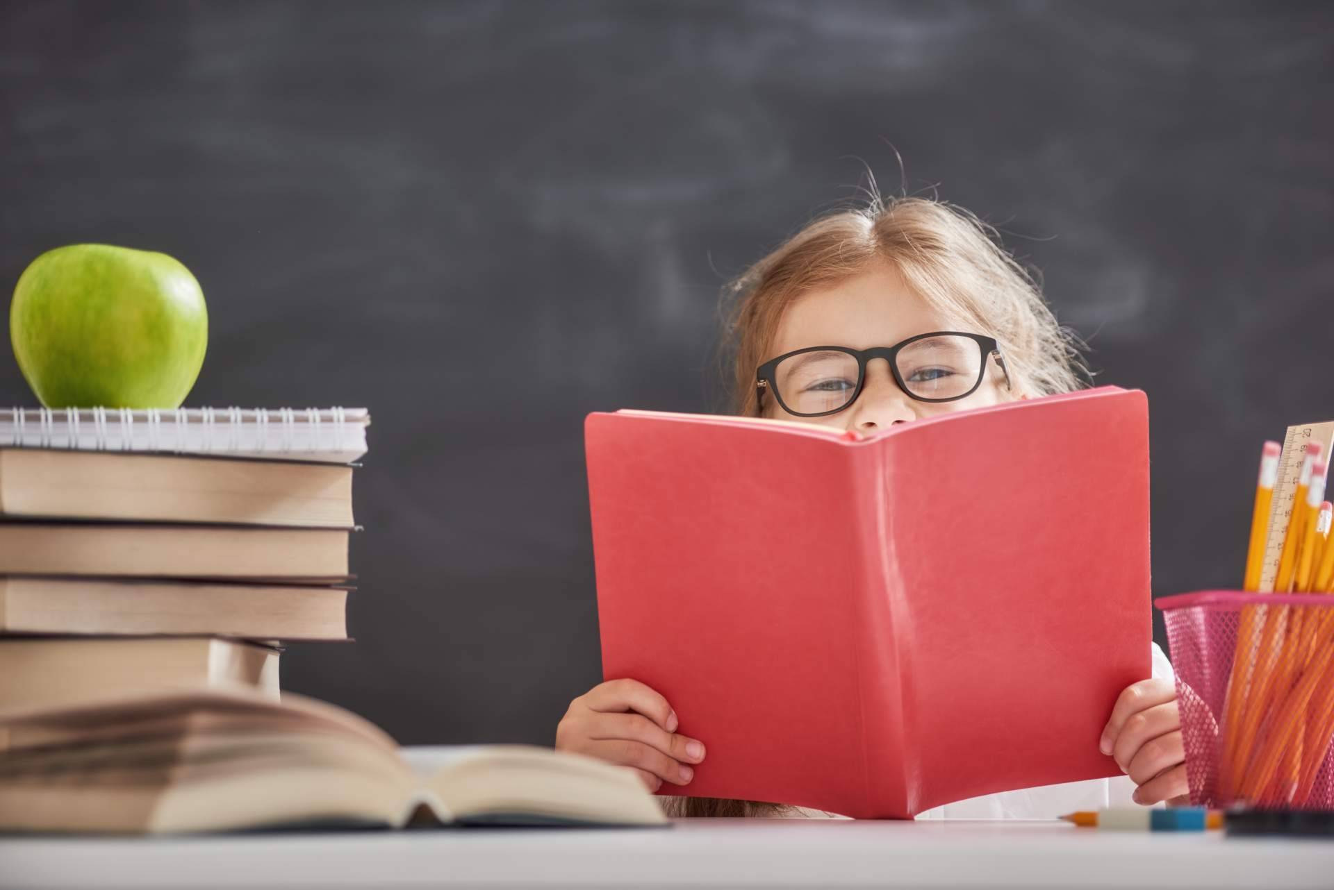 La escuela de familia online de Área 44 Servicios Educativos está al alcance de todos
