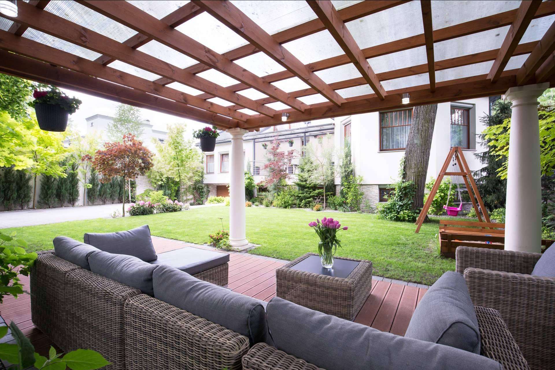Tienda online Tus Compras de Confianza: extenso catálogo de artículos para jardín y exterior