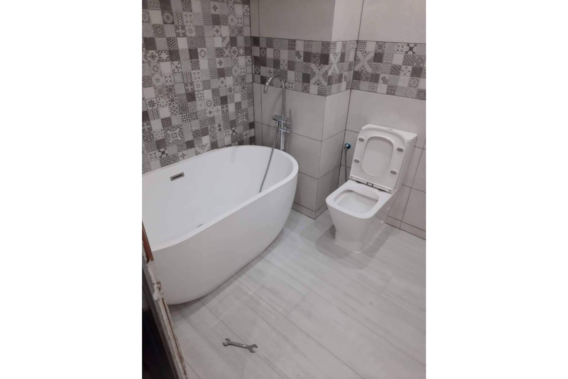 Peluani Construcciones realiza reformas integrales de pisos, chalets y locales