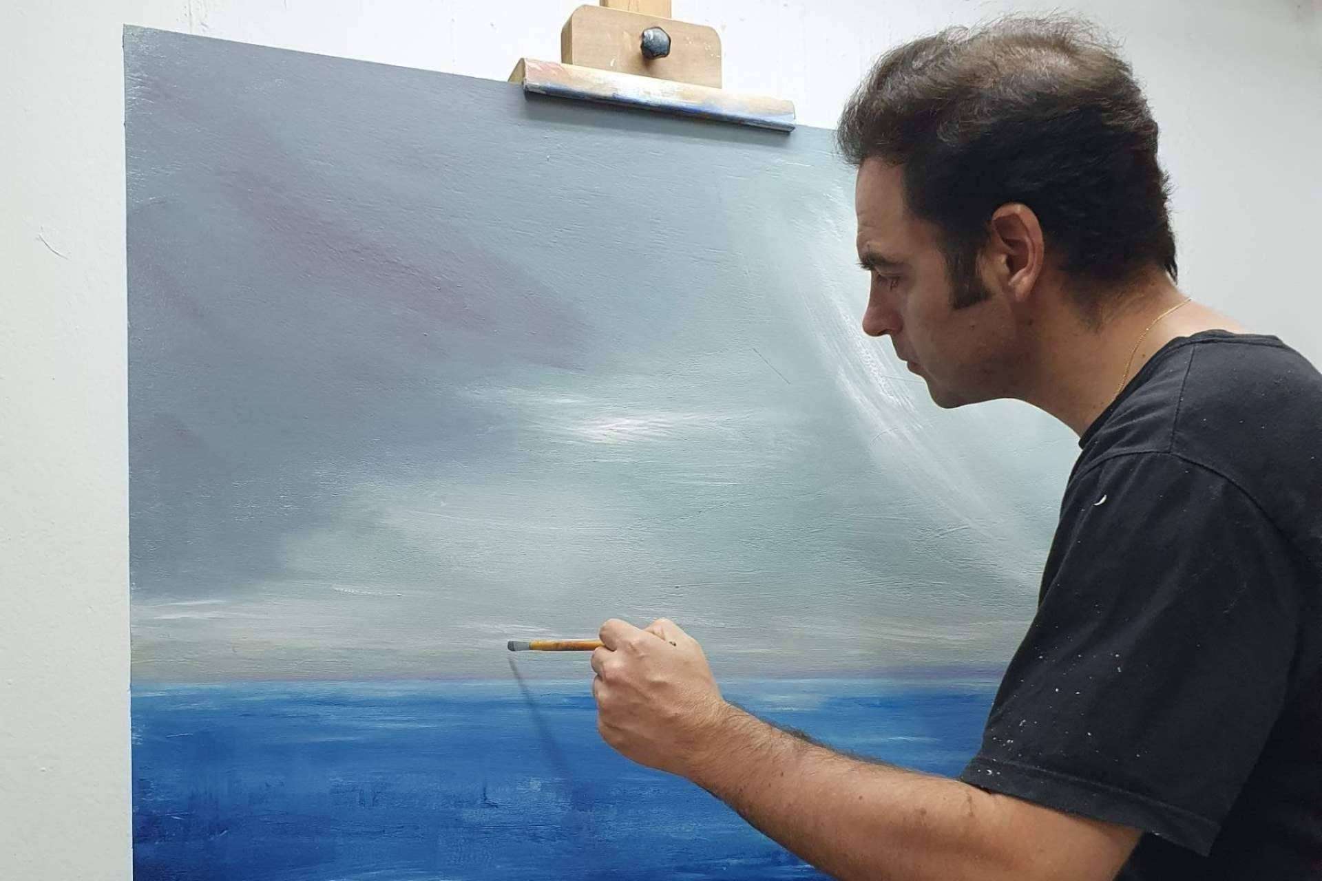 La nueva exposición de Momo Puente-Piazza: Surensoñando en la sala Howden de Sevilla