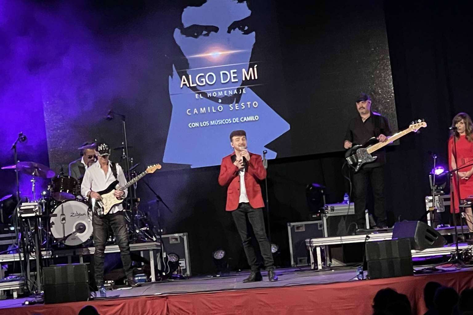 Sindi Producciones se encarga del management de artistas exclusivos, como Camilo Sesto, Jeanette o Los Pekenikes