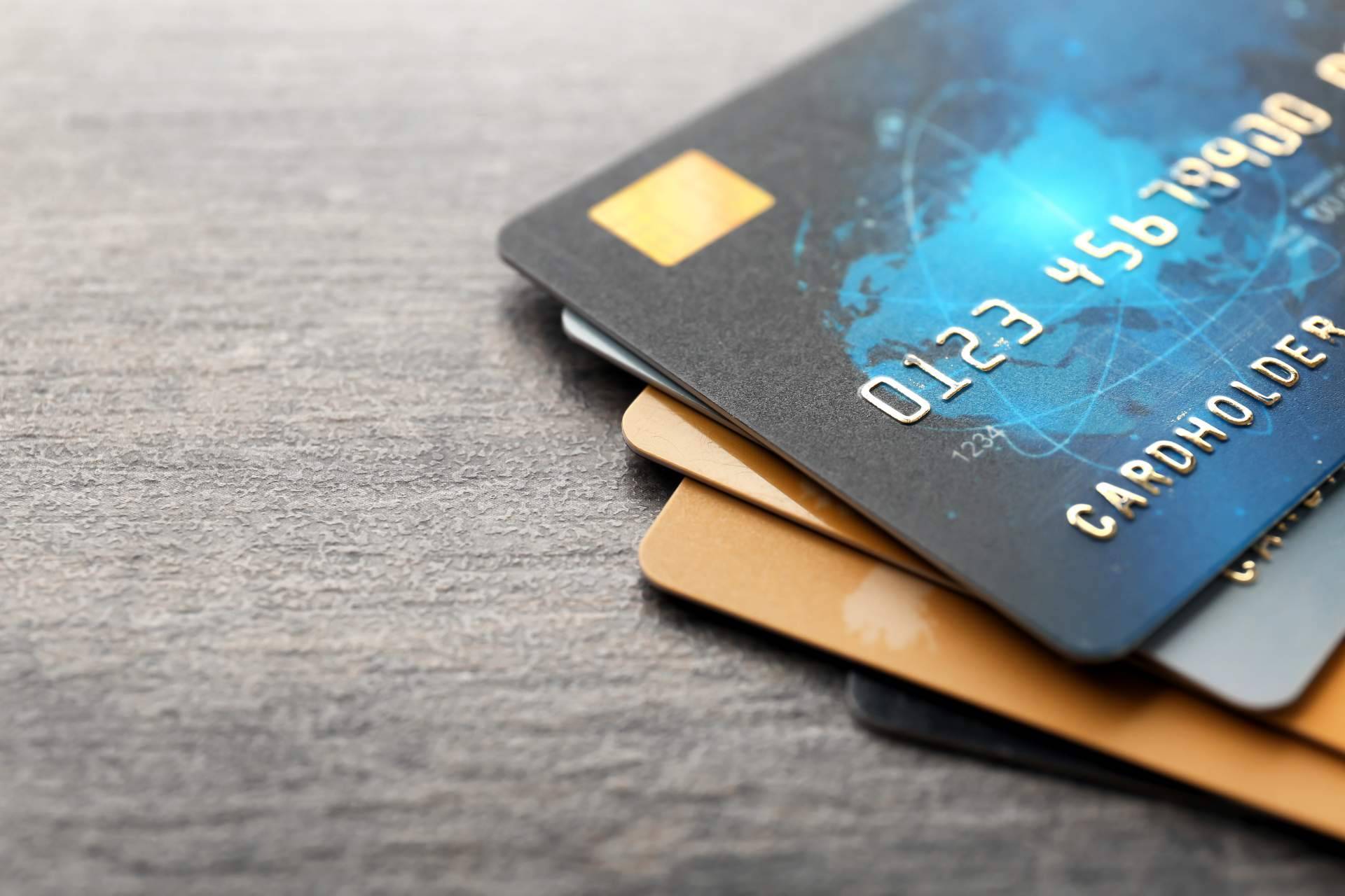 ¿Cómo cancelar tarjeta de crédito por teléfono?, por Comoanulartutarjetadecredito.com