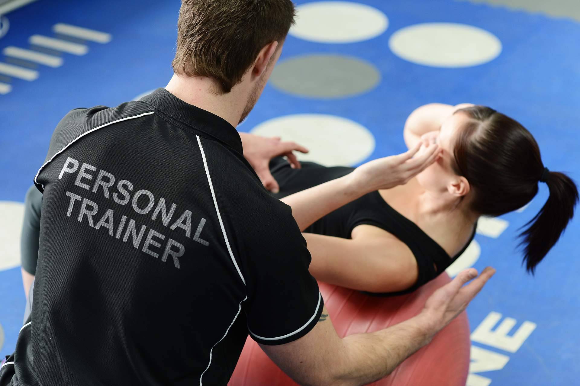 Servicios de entrenamiento personal en Malasaña para alcanzar los objetivos físicos de cada persona de la mano de Ren Coach