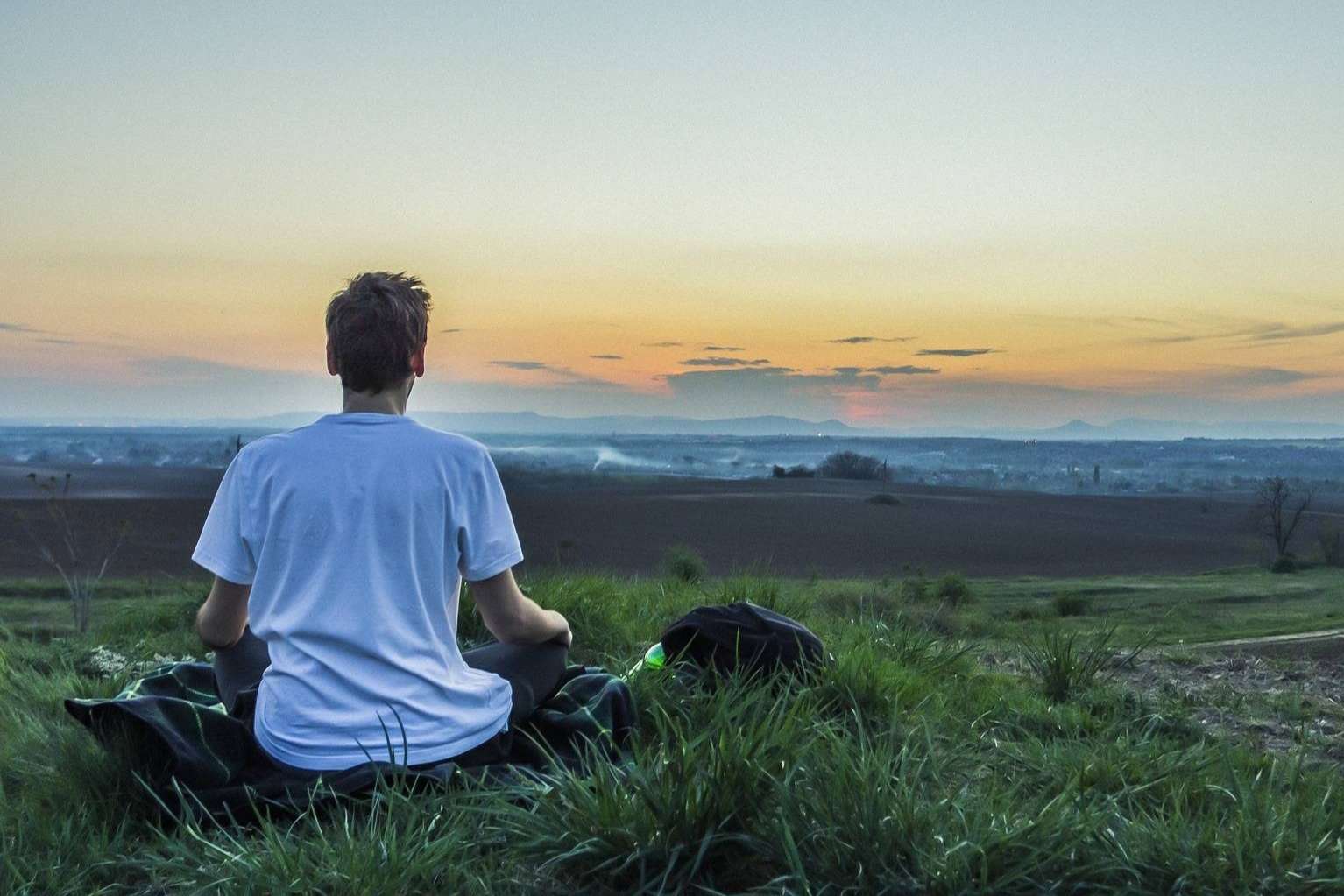 La instructora de mindfulness en Málaga, Mabel Laguna, destaca también por sus clases de mindfulness online