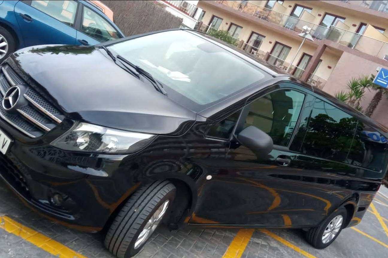 Las ventajas de Taxi Málaga Airport Charly transfer 24 hours, los servicios de taxi en Málaga