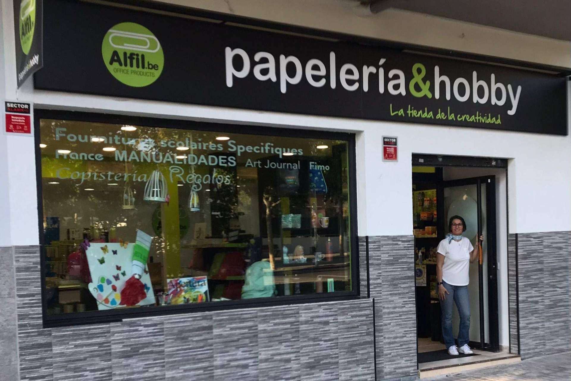 La fortaleza del sector de la papelería, por Alfil.be