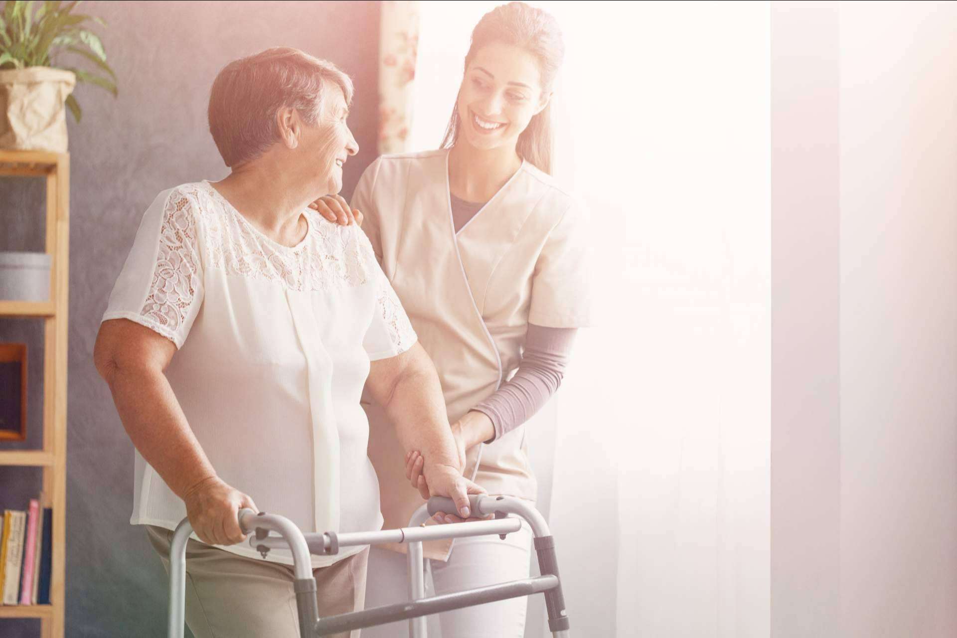 Los servicios que ofrece Seyer Hogar para el cuidado de ancianos y enfermos