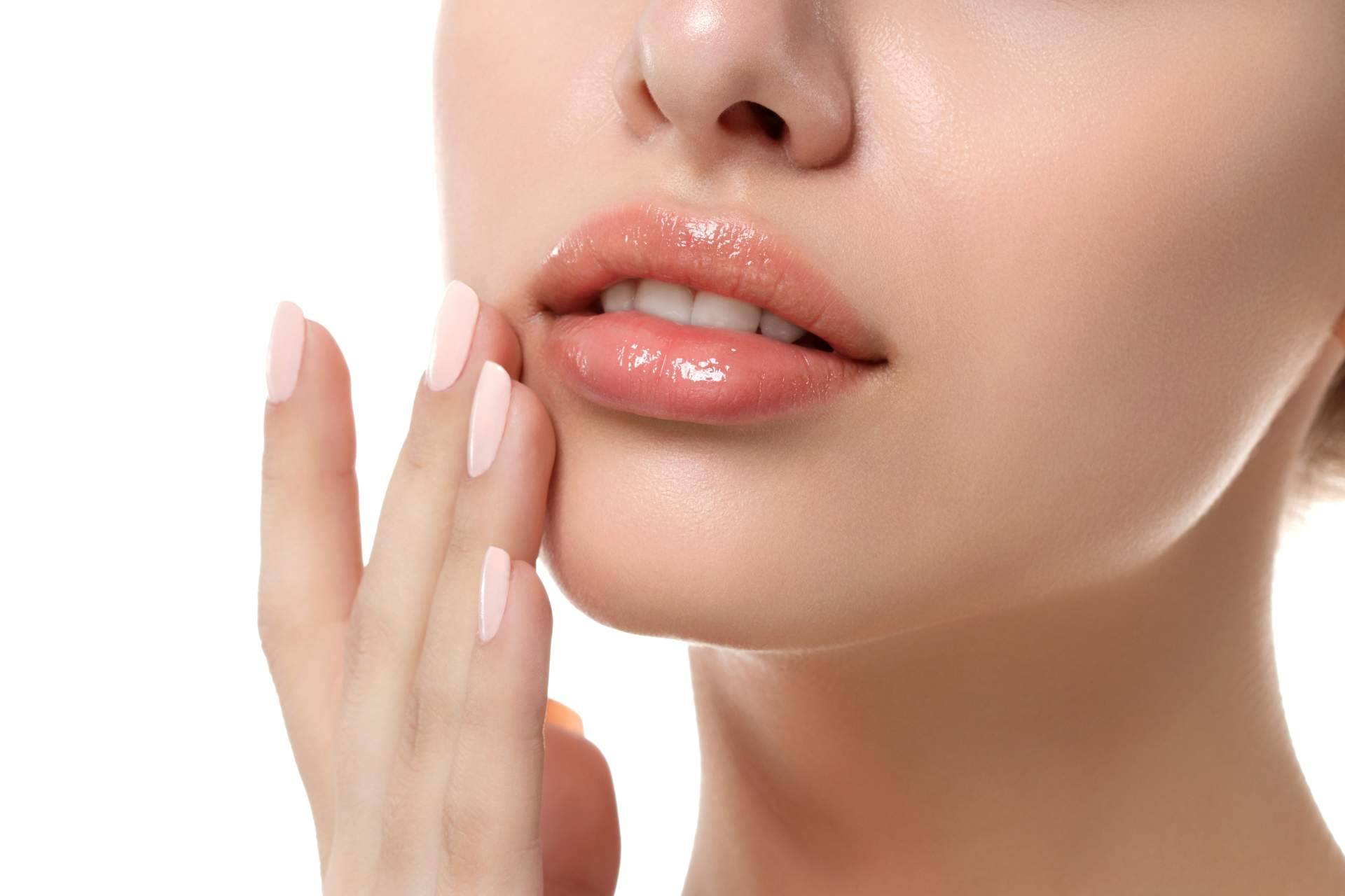 ¿En qué consiste el aumento de labios realizado por Clínicas Be?