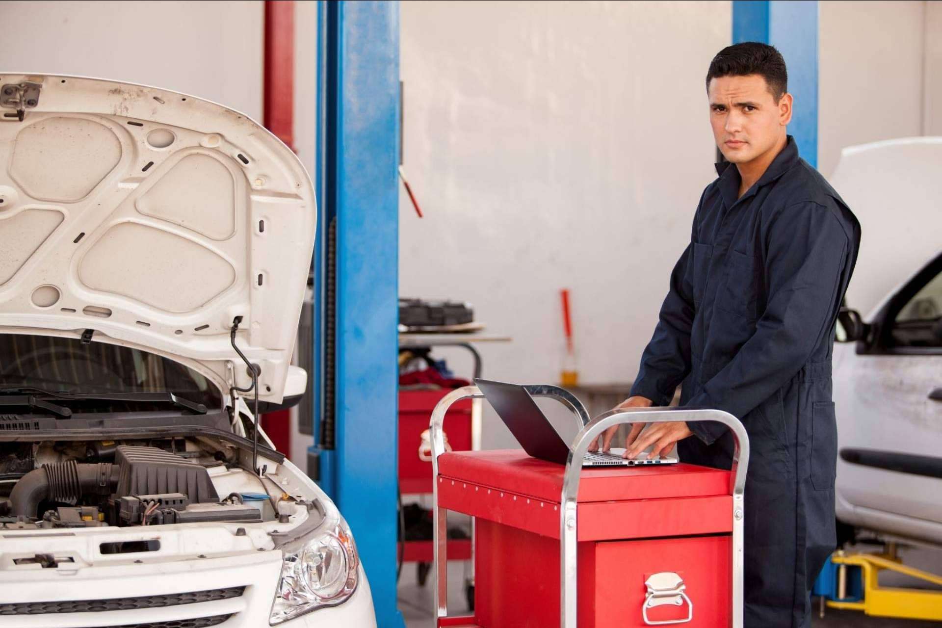 Arreglatelo incluye en su stock una de las mejores máquinas de diagnóstico profesional para coches, camiones y autobuses