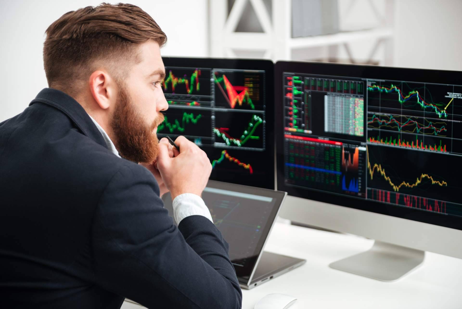 Aprender a leer los signos del trading institucional gracias al curso Rompimiento en la Zona Mastery de Área de Inversión