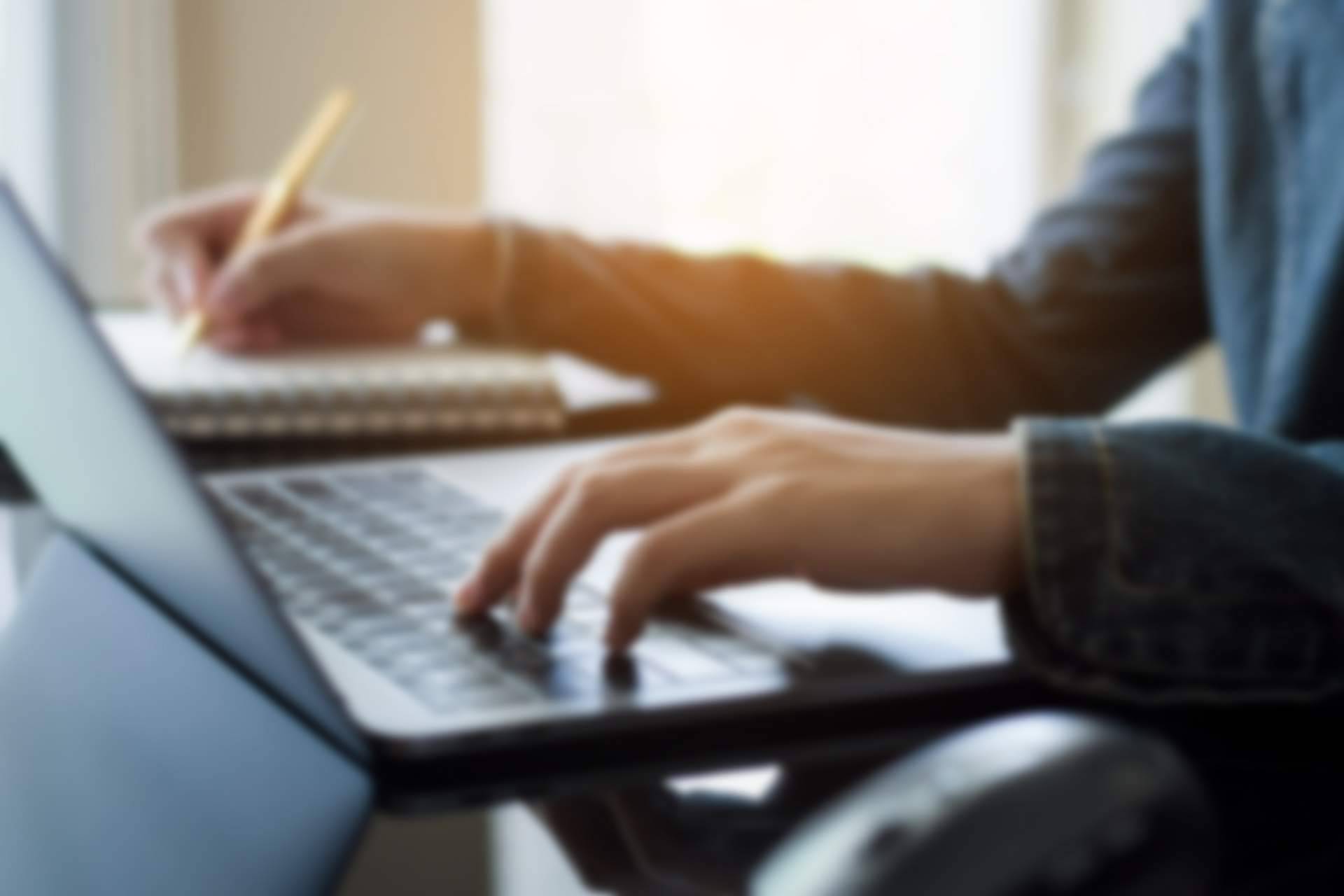 Los traductores jurados, a través de la empresa Iuratum, ofrecen sus servicios en Barcelona
