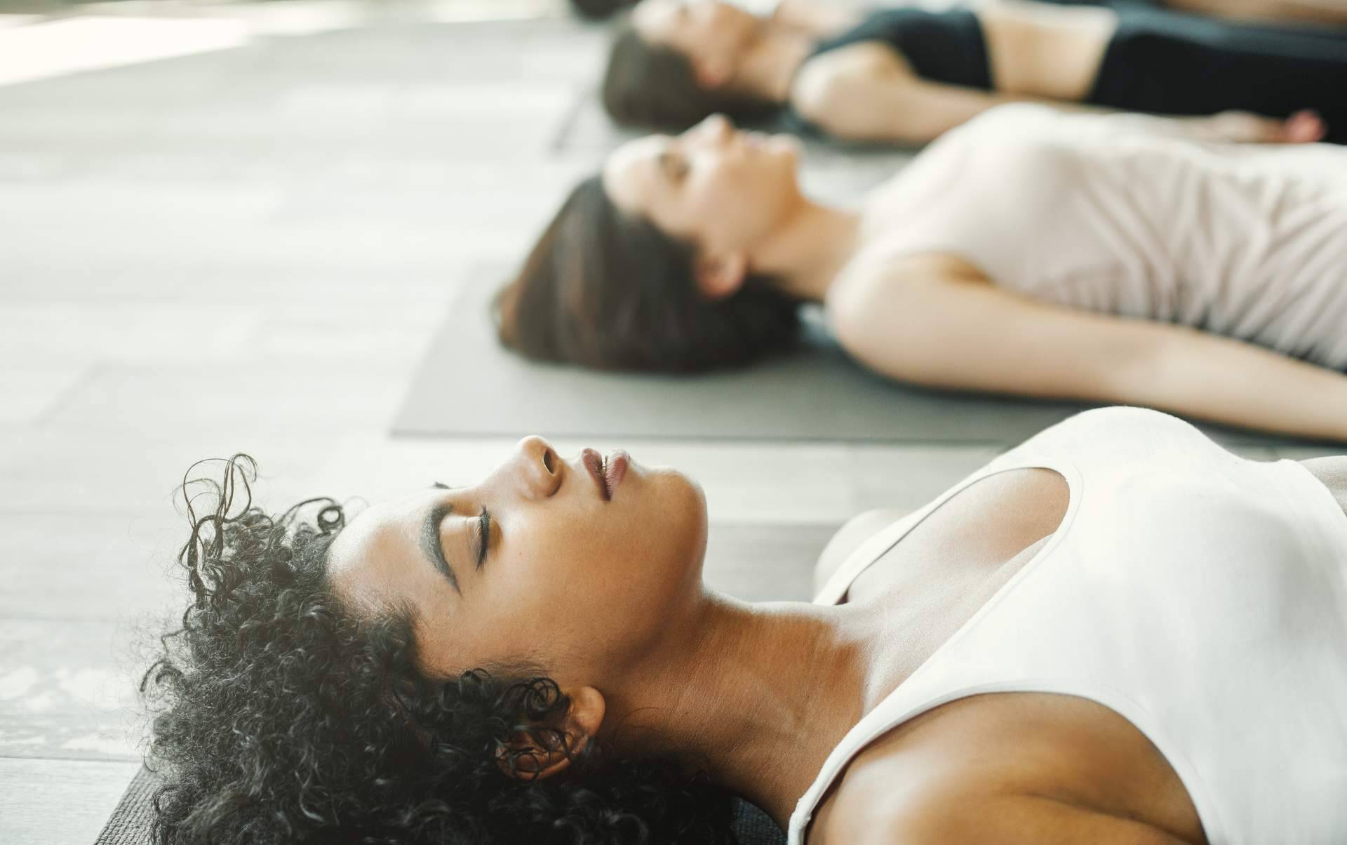 El portal web Público.es ofrece la información más completa sobre la práctica del Yoga Nidra