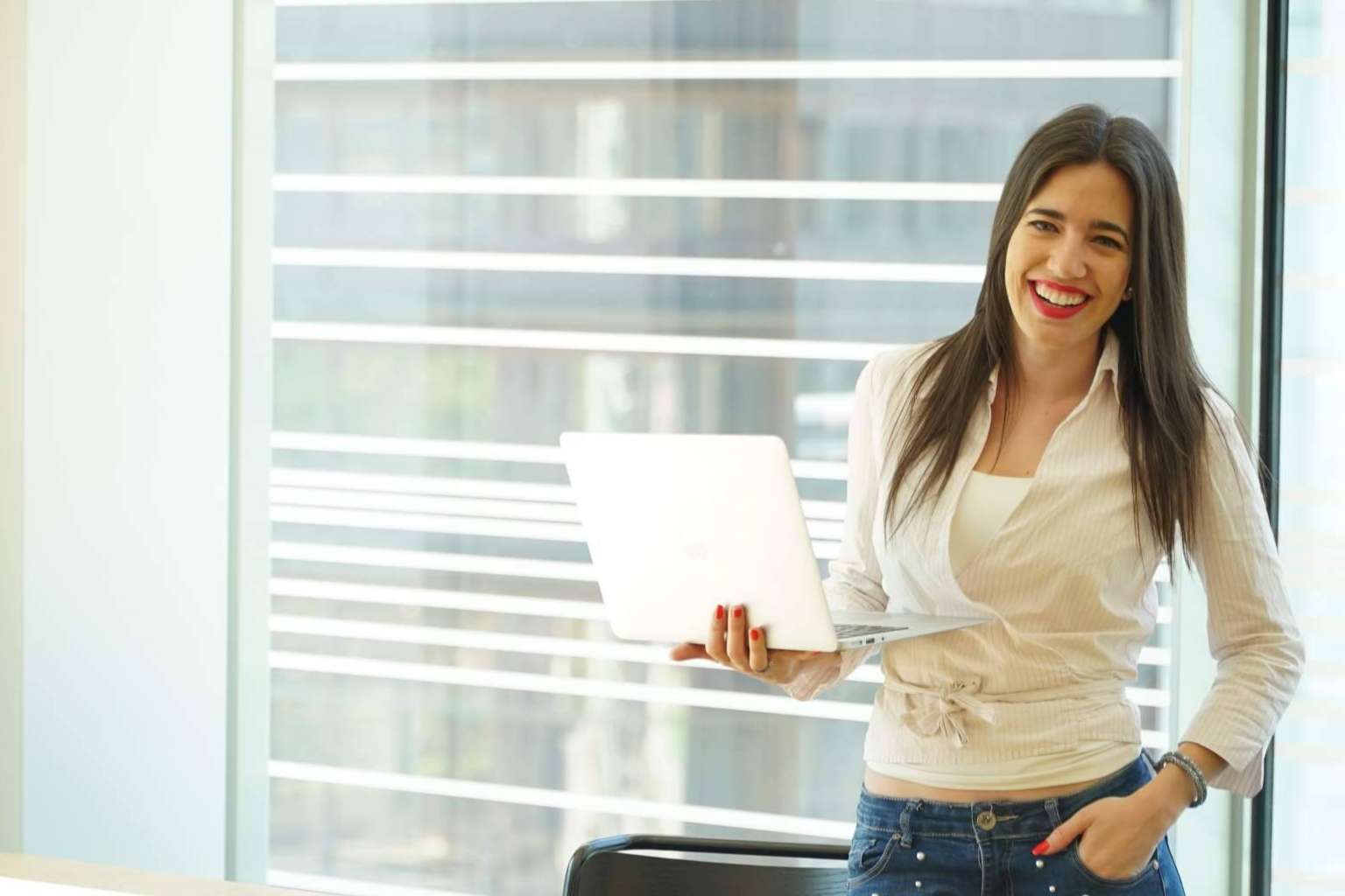 El Máster Lanza tu Negocio ha logrado ayudar a miles de personas emprendedoras a lanzar su negocio de éxito y vivir de su pasión, por Marta García