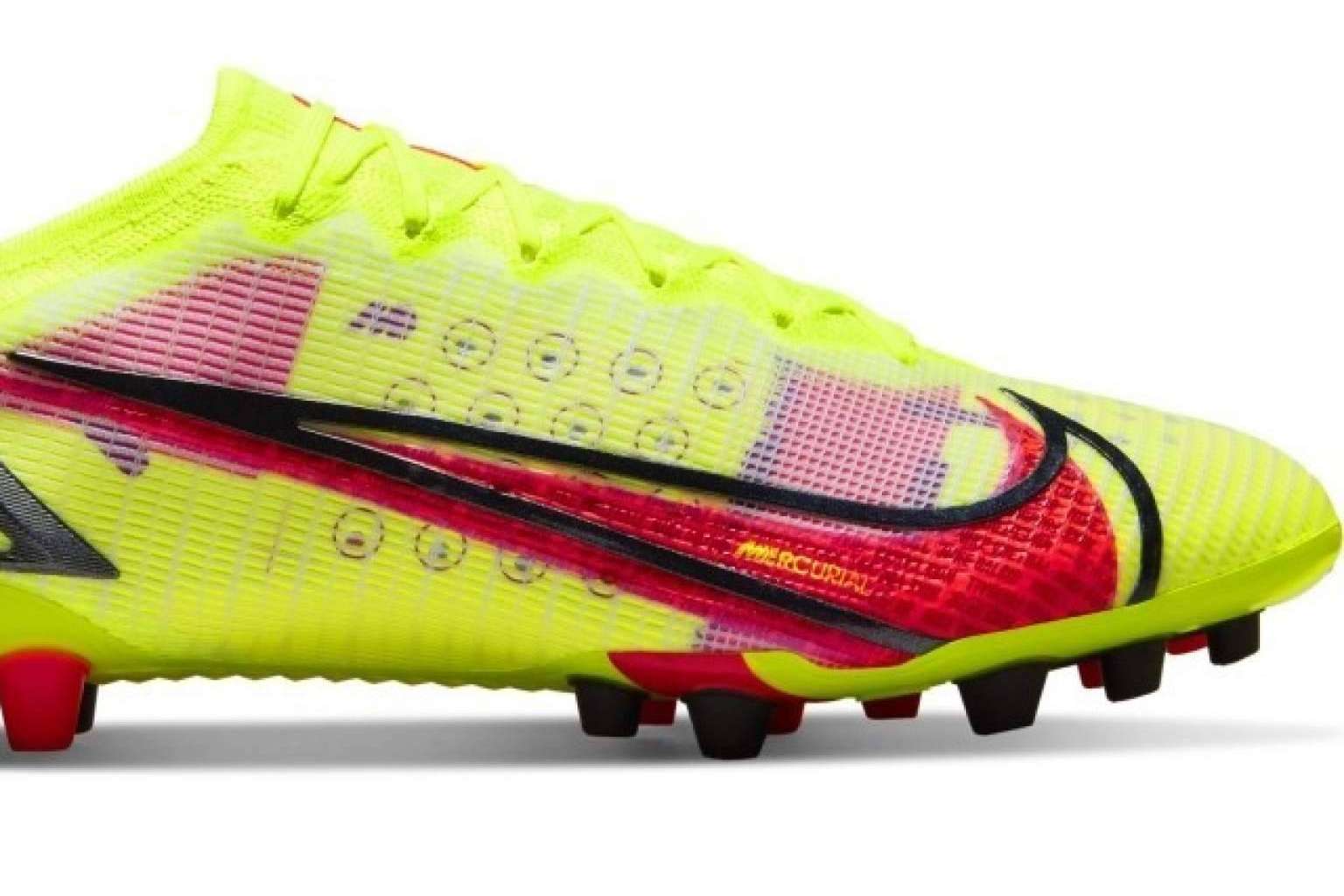 ¿Dónde encontrar botas de fútbol y fútbol sala para todos los jugadores? Soccerfactory