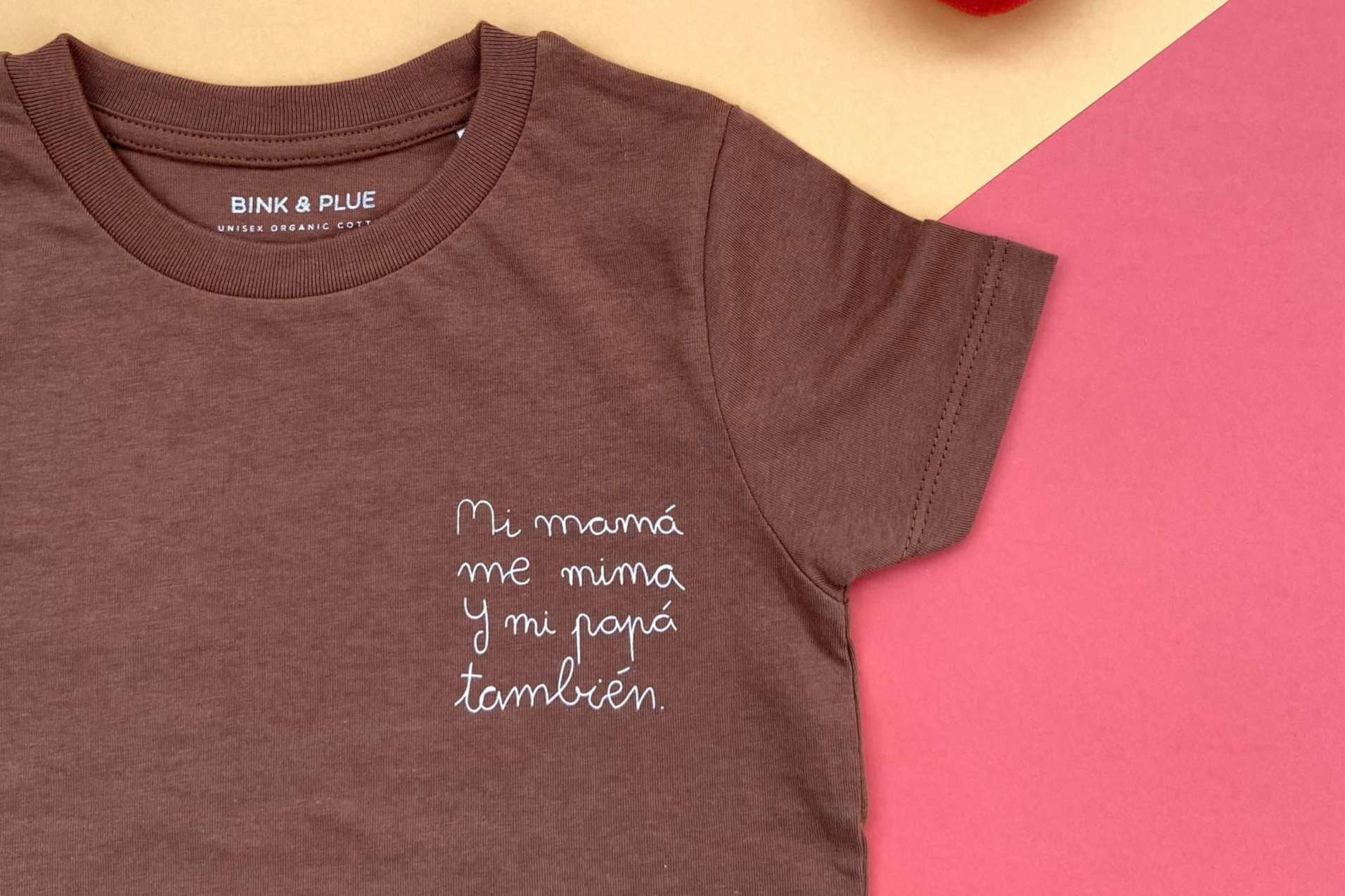 Moda sin estereotipos con las camisetas unisex, por Bink and Plue