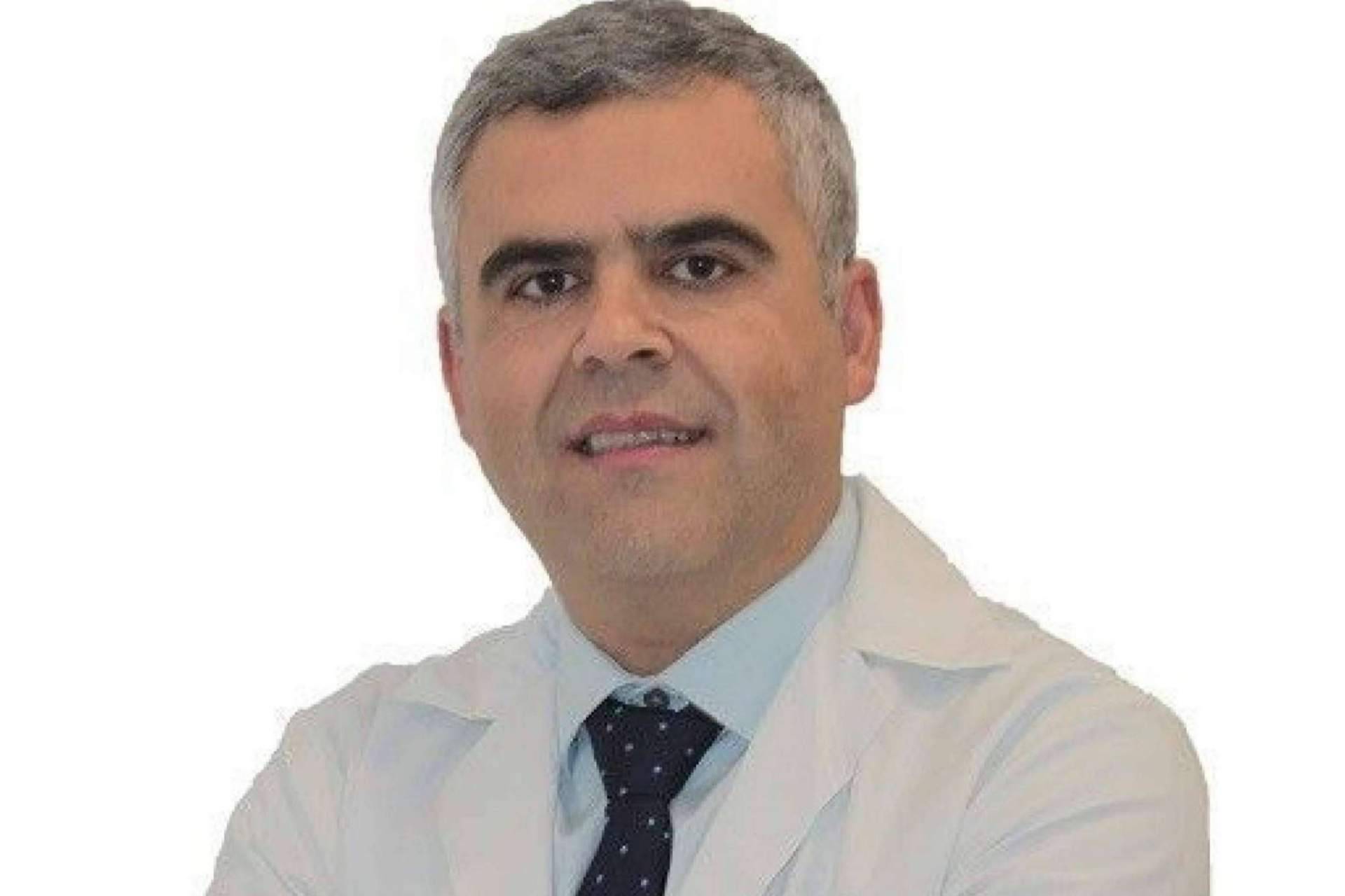 Dr. Afonso Junior realiza la Técnica Progresiva Capilar con una primera cita online gratuita