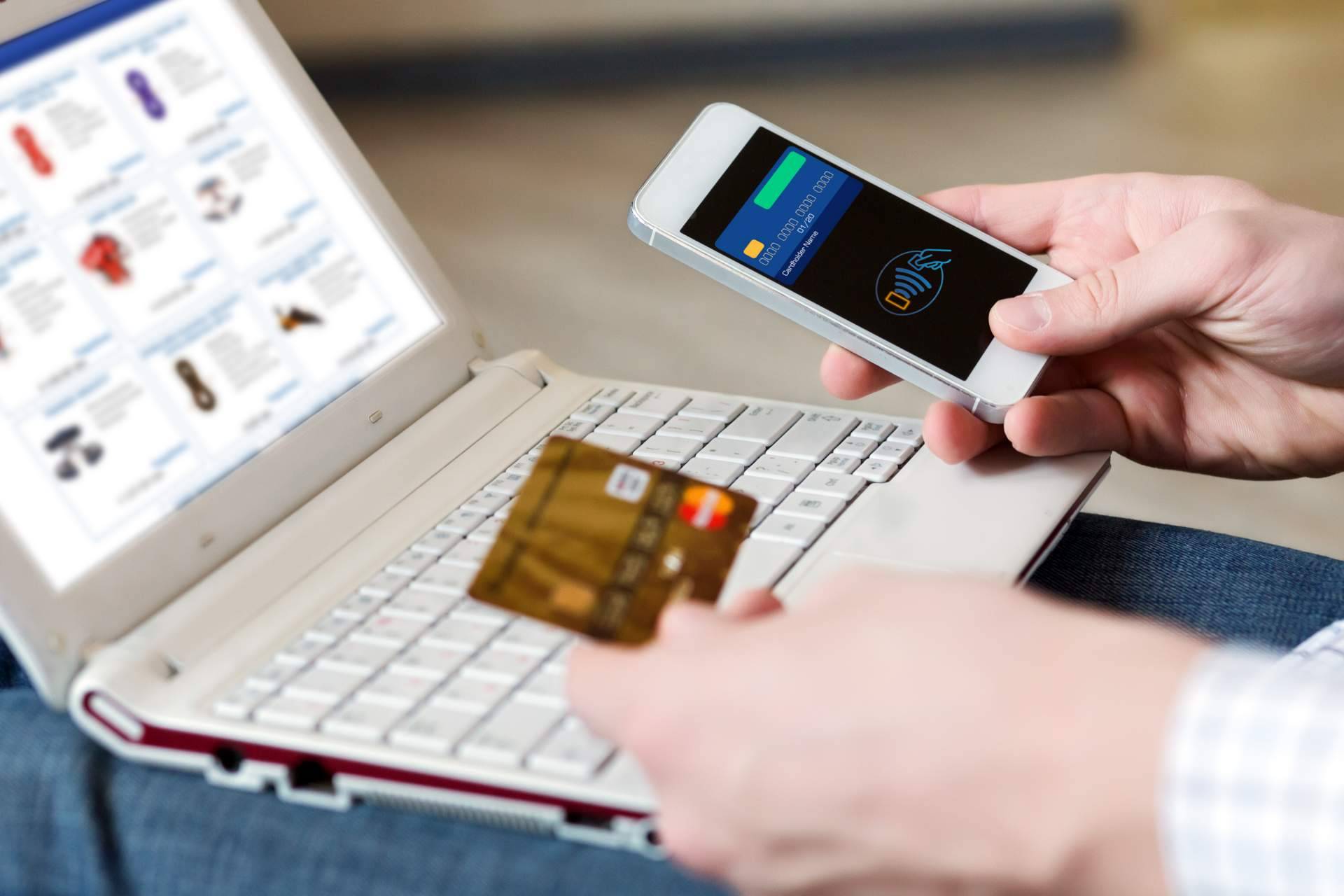 A de Ahorro es el centro comercial online que dispone de todo tipo de artículos y productos