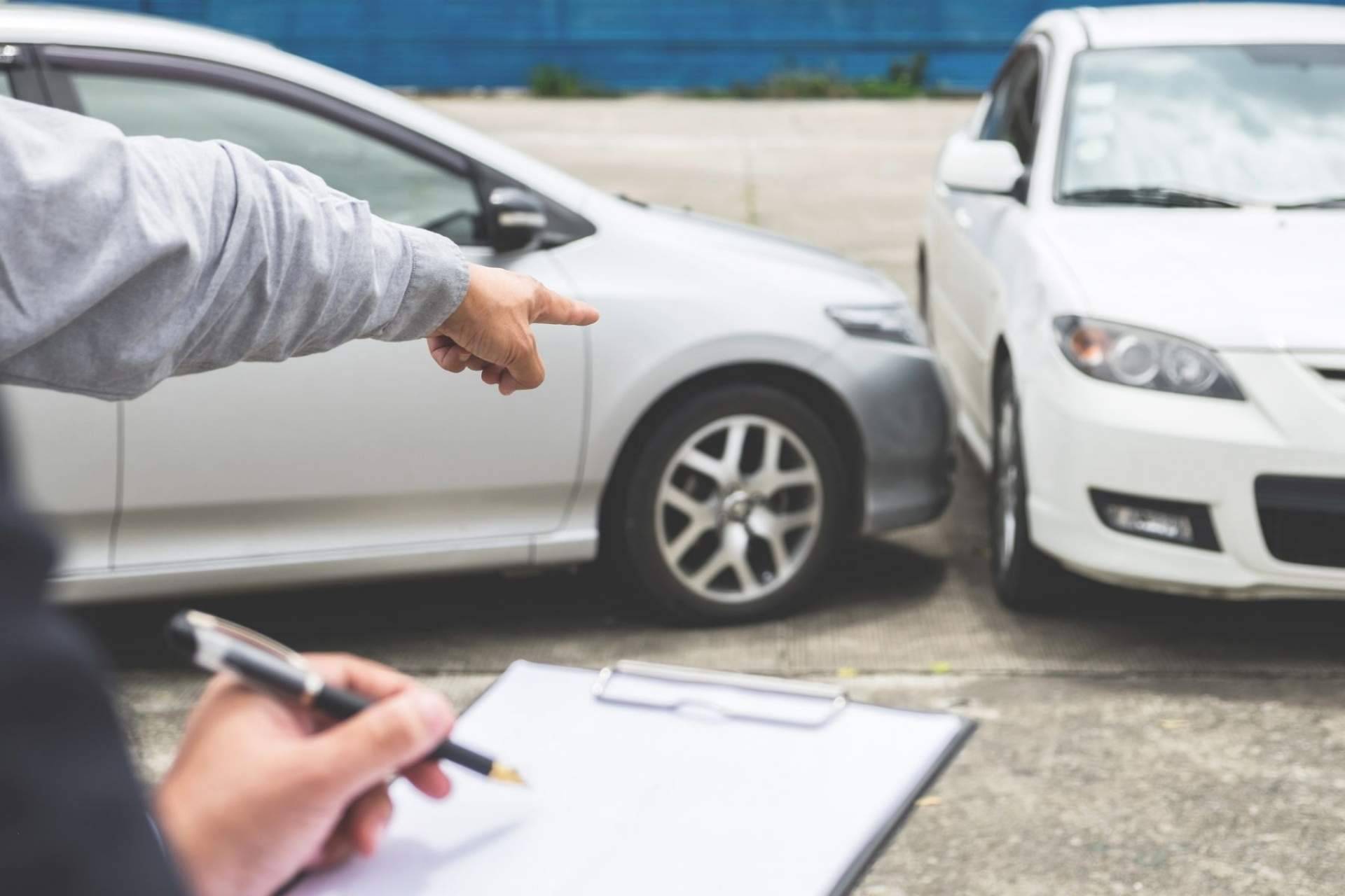 Contar con un perito profesional tras un accidente de tráfico es importante, según Peritajes y Mediación