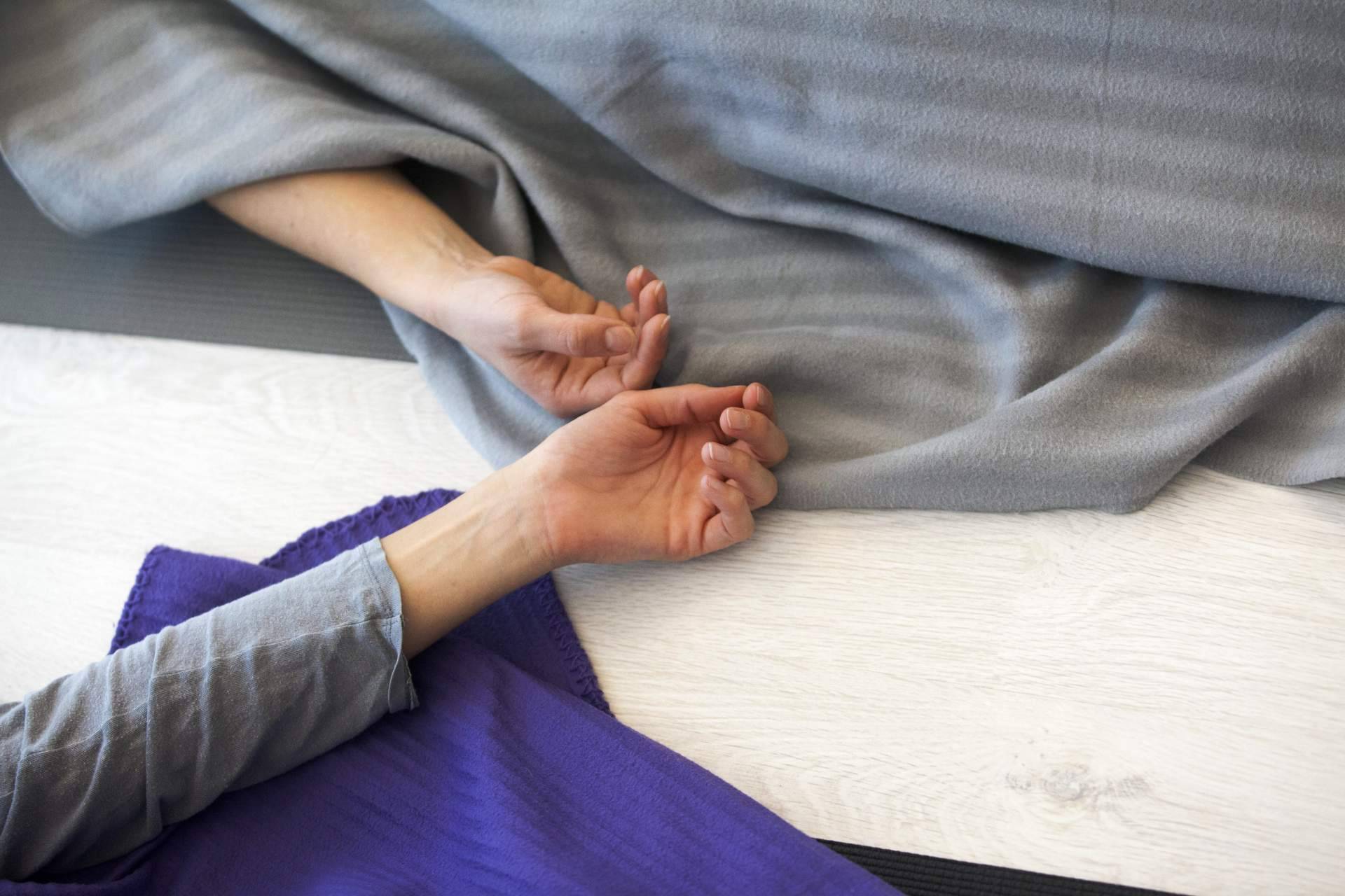 El yoga nidra es el mejor proceso para acabar con el ruido mental
