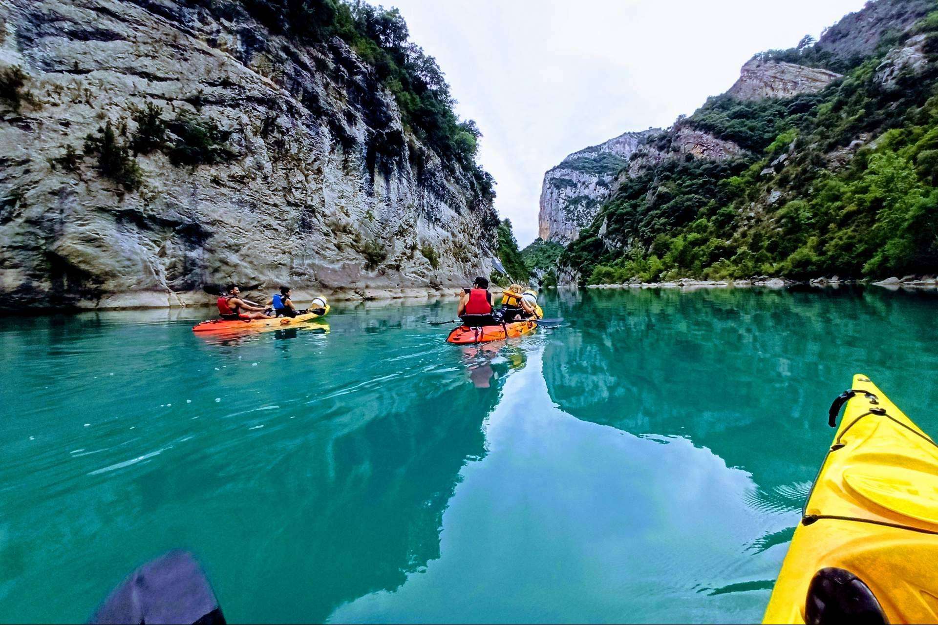 La alternativa perfecta para disfrutar de la naturaleza de la mano de Nómadas del Pirineo, el turismo activo