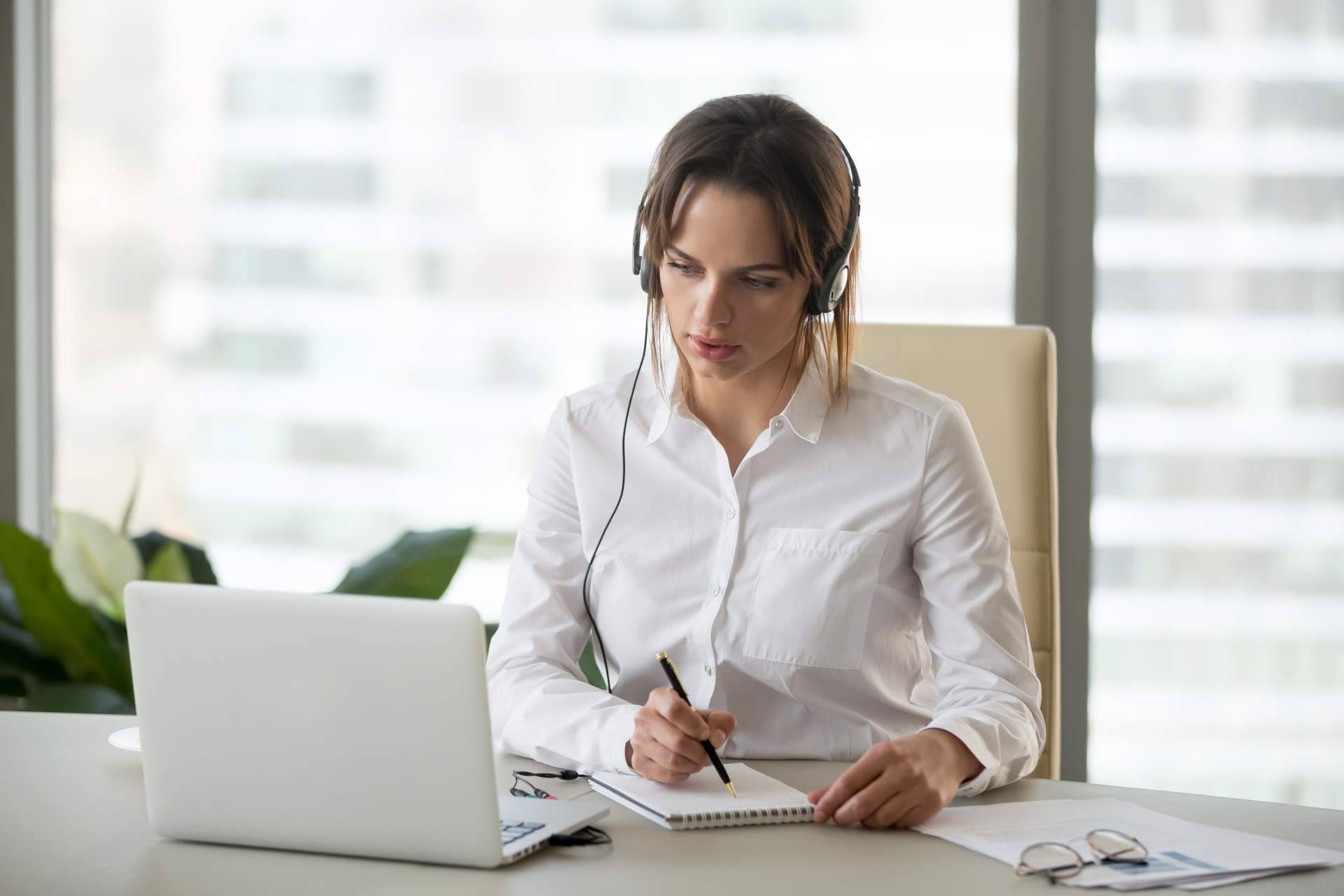 Intérpretes profesionales para negocios y eventos en Madrid, de la mano de Enai E-Consulting Internacional
