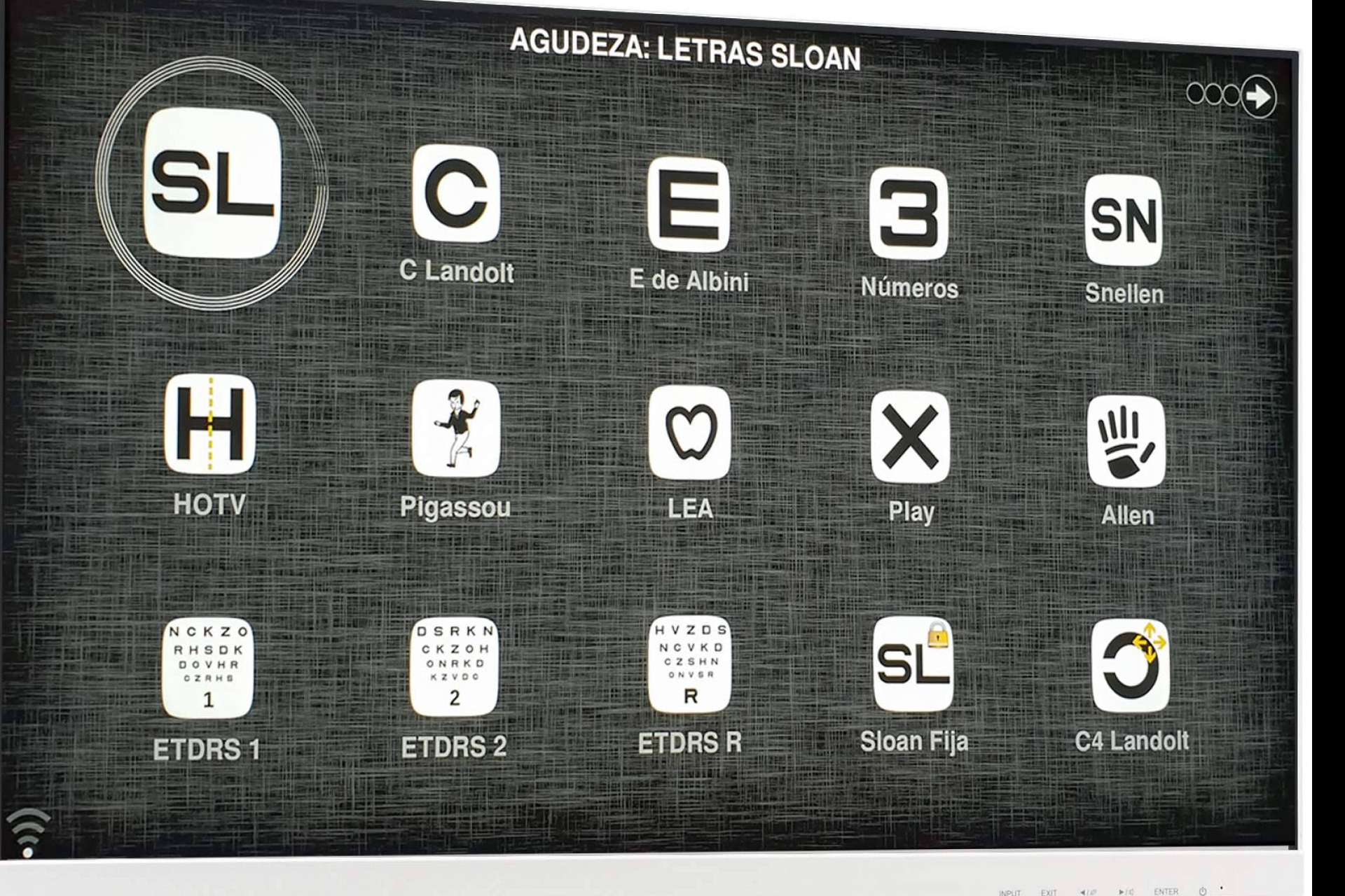 GX2 ofrece pantallas de optotipos multifunción