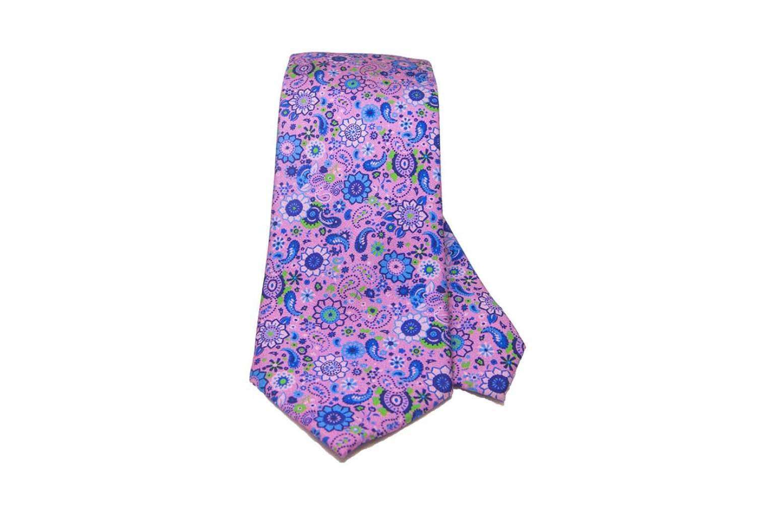 ¿Cómo combinar las corbatas estampadas de Ortiz & Reed?