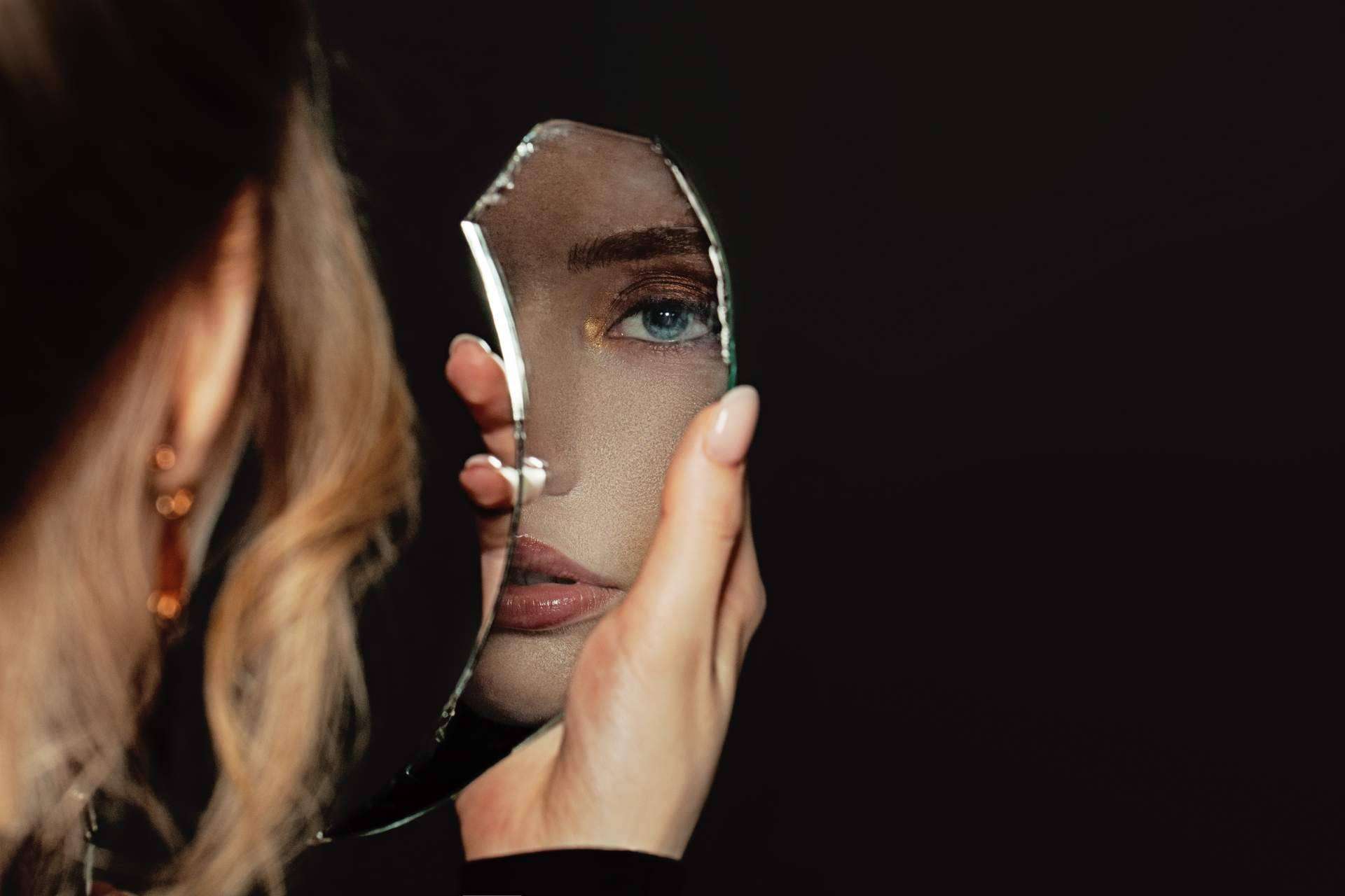 ¿Qué es la Ley del Espejo?, por Next Level Mind