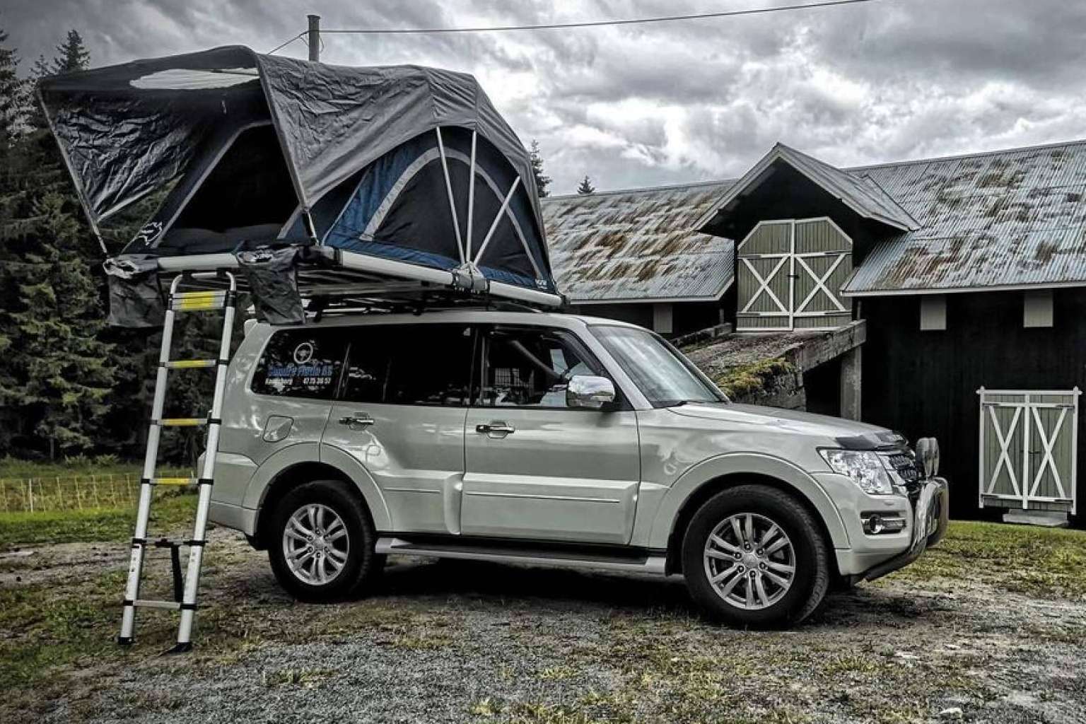 Sheepie, la prestigiosa firma australiana de tiendas de techo para coches disponible en Foxcamper