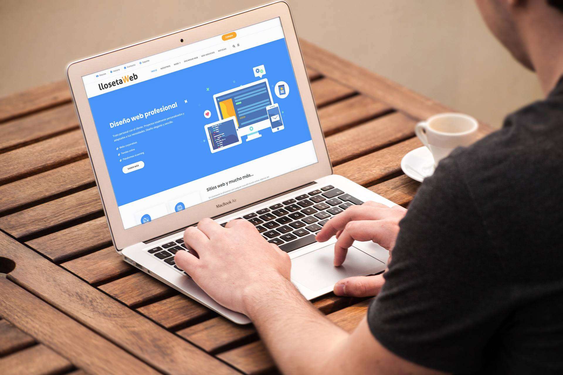 Crear webs simples y profesionales con Llosetaweb