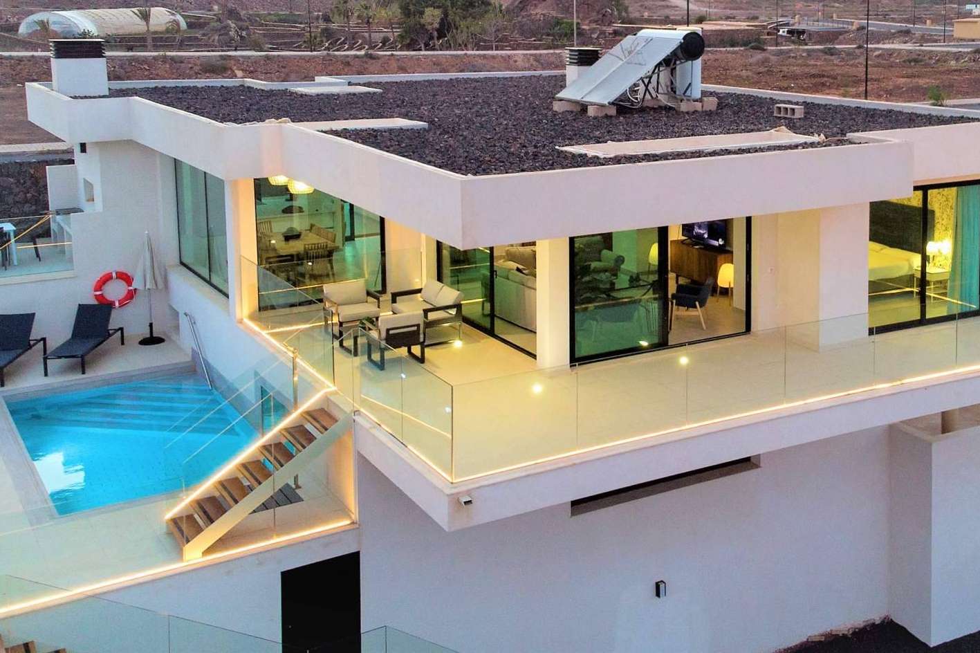 Alquiler de casas y apartamentos de vacaciones en Lanzarote y Tenerife con Rock Rentals